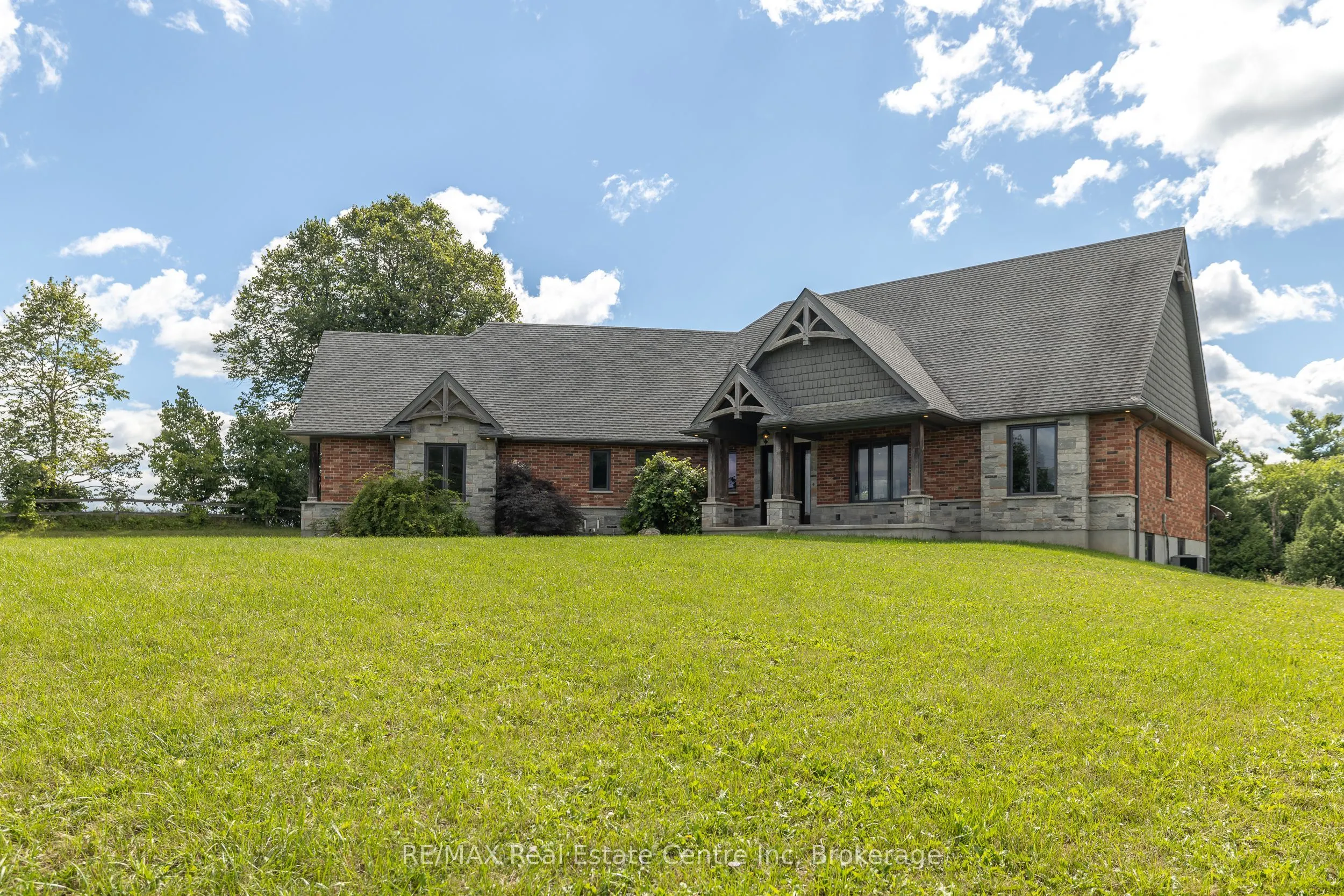 7355 Concession 1 Road