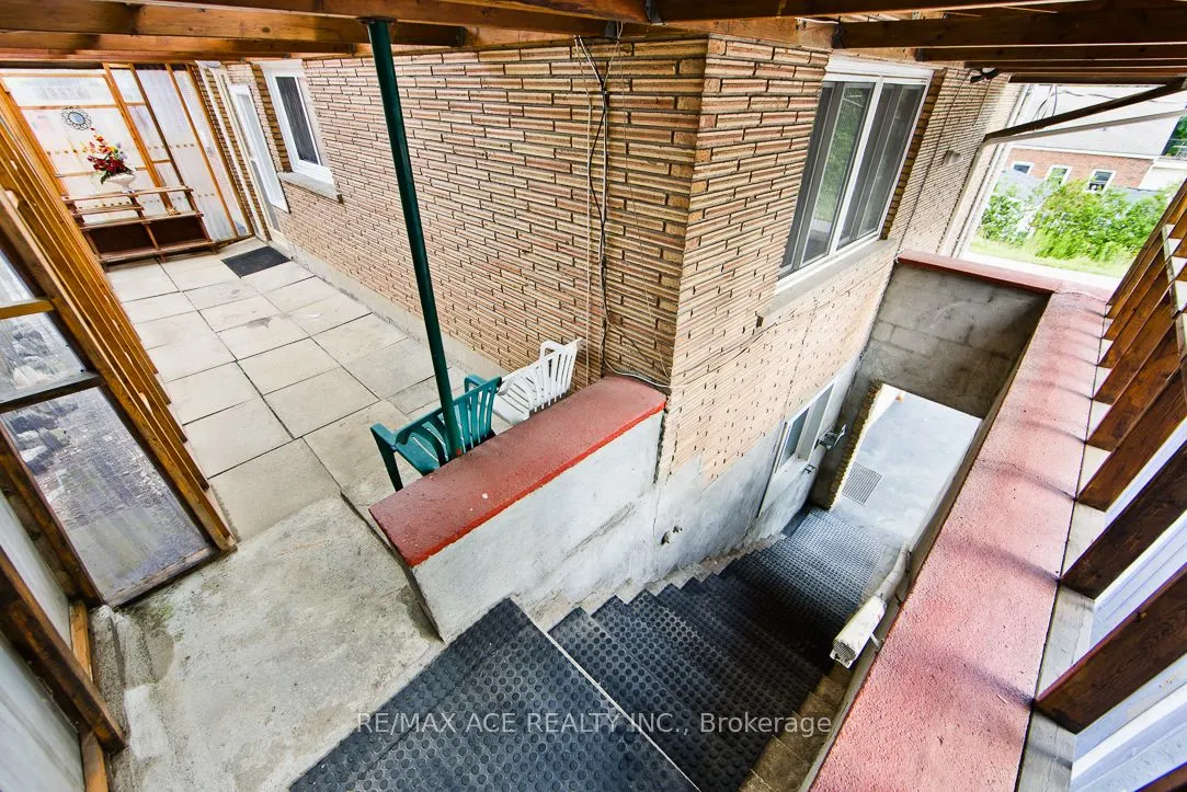205 Emerson Street