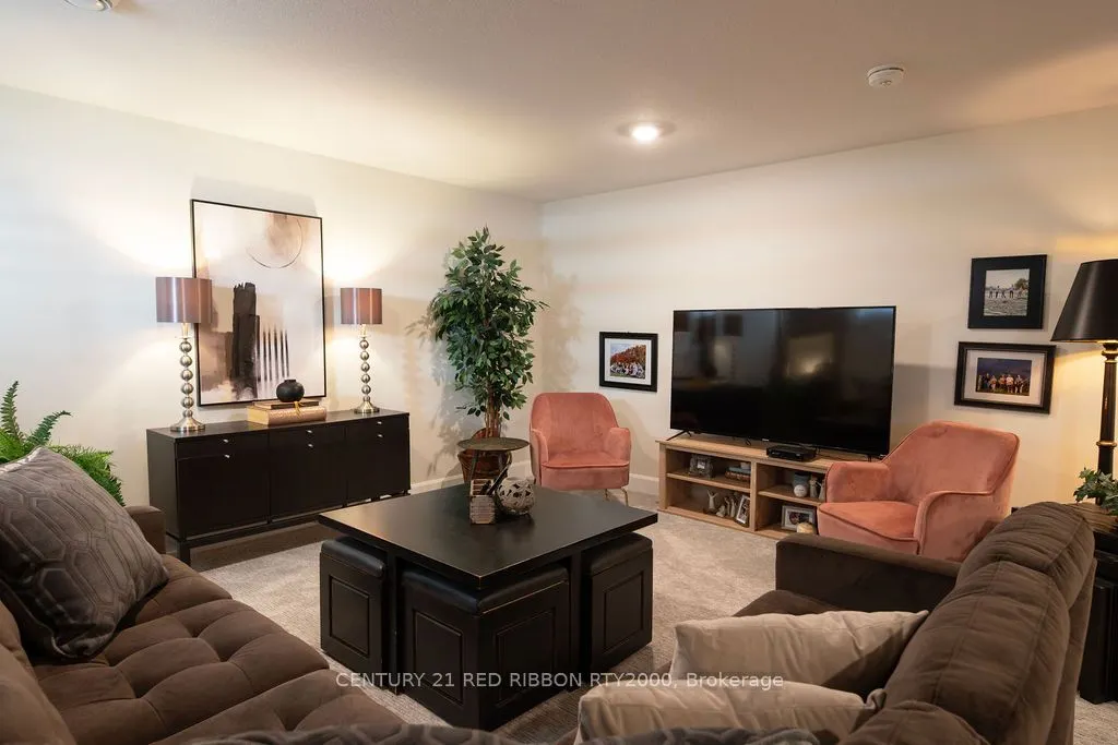 159 Collins Way, #40