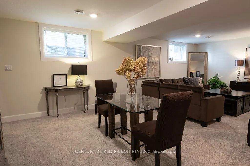 159 Collins Way, #40