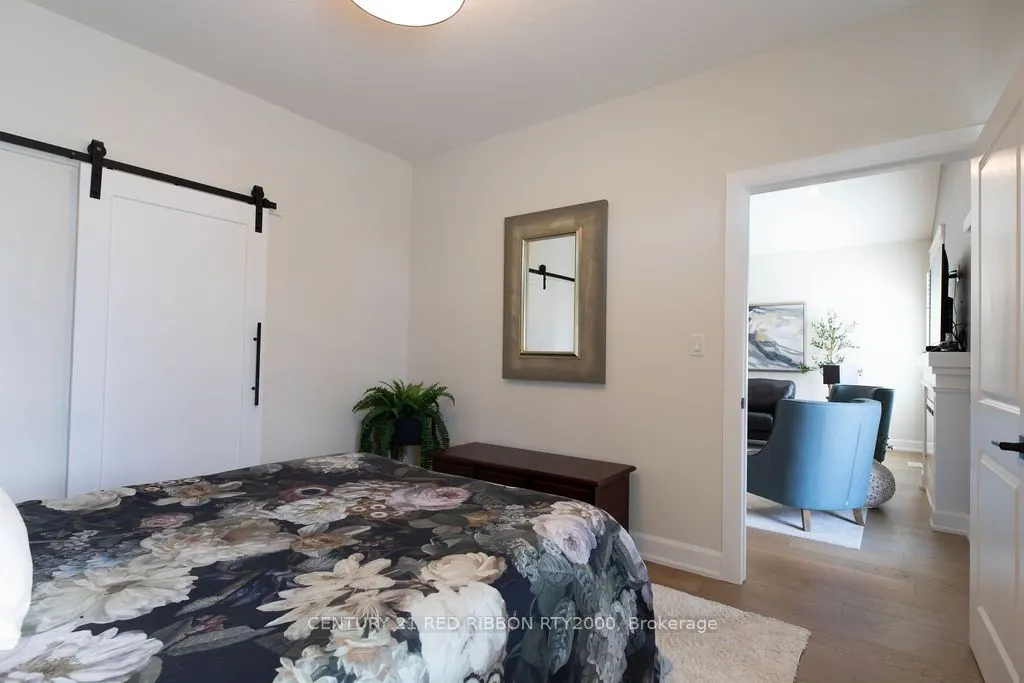 159 Collins Way, #40