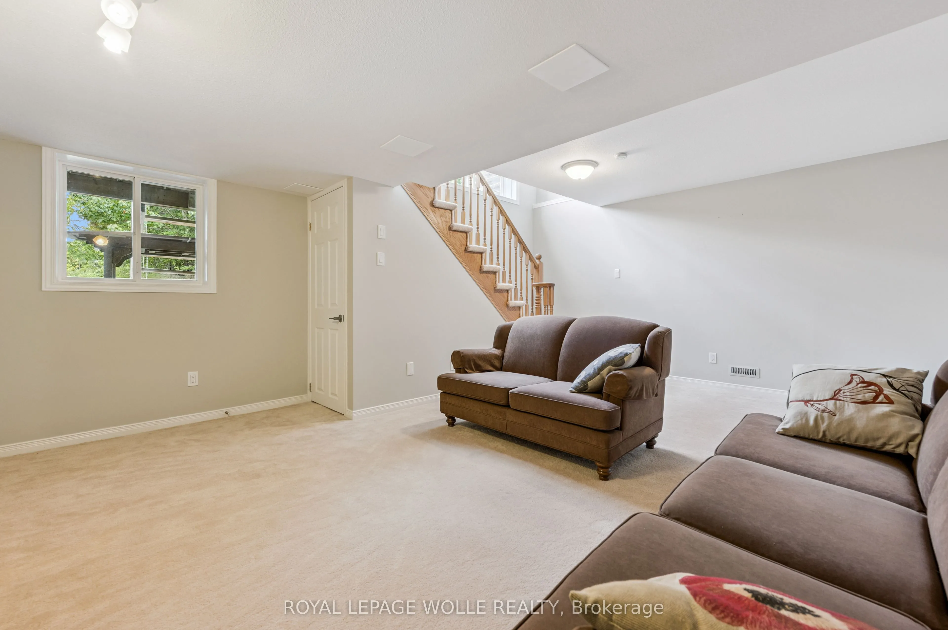 28 Doon Mills Drive, #9