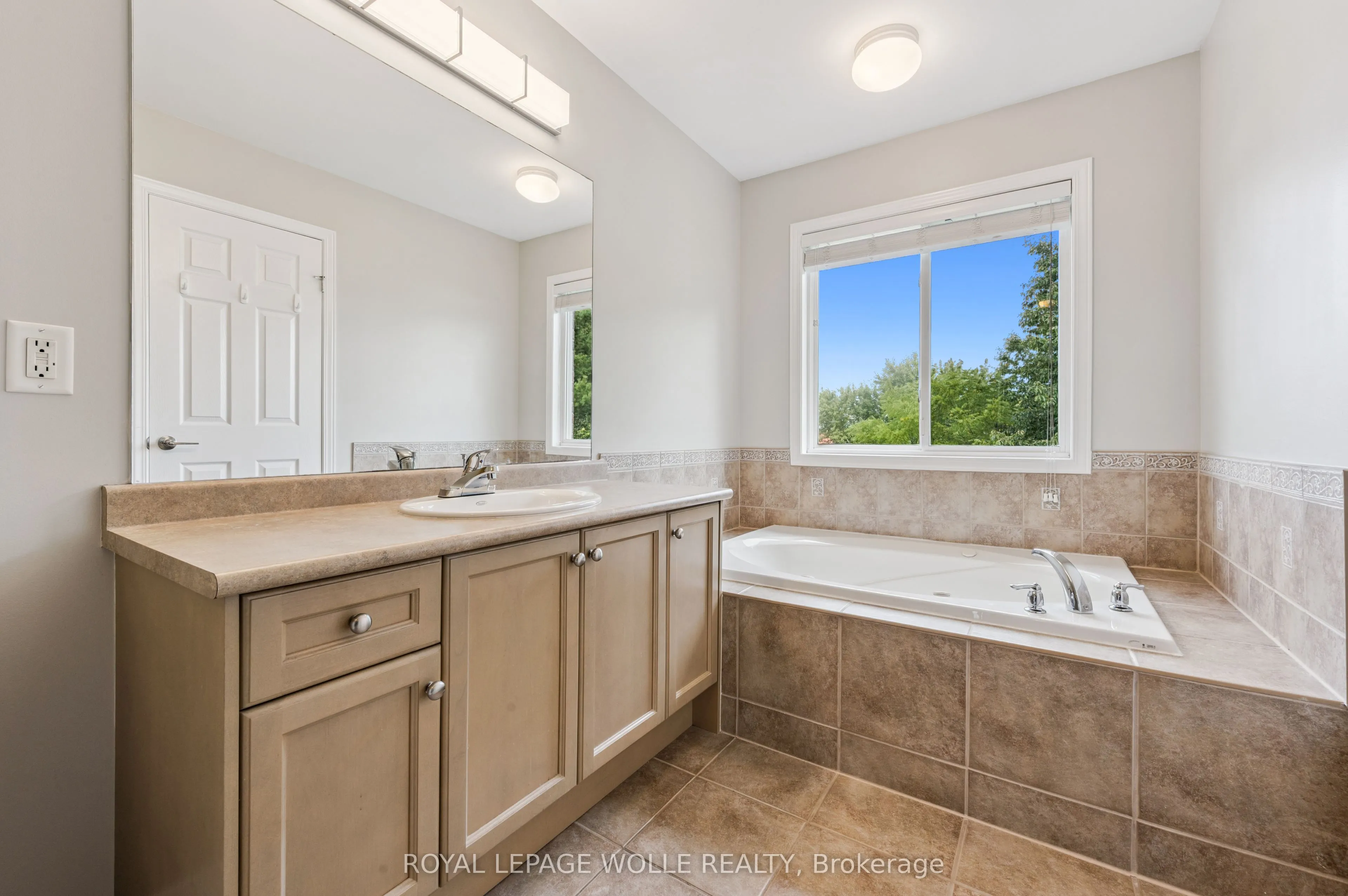 28 Doon Mills Drive, #9