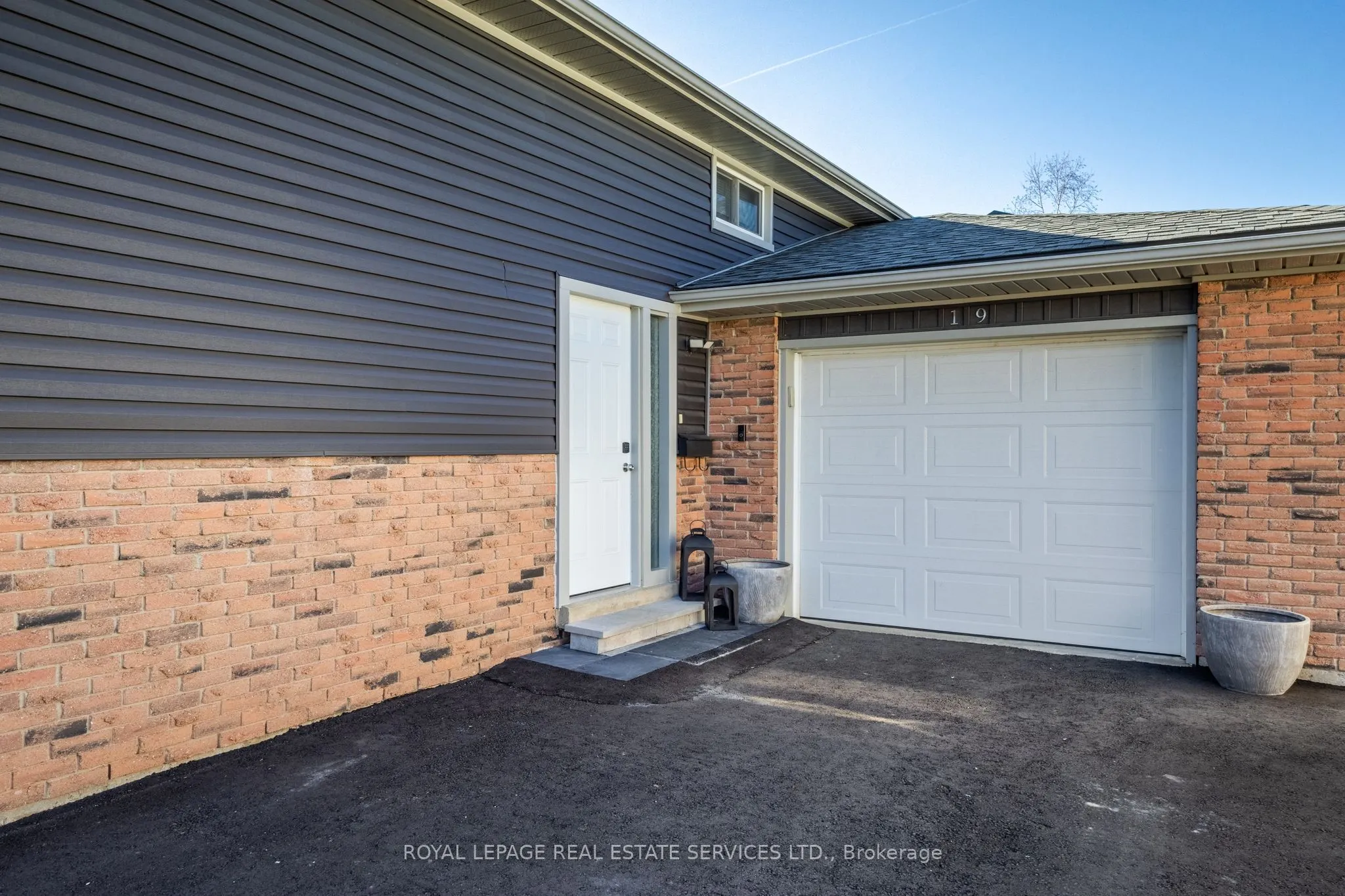 19 Southglen Road