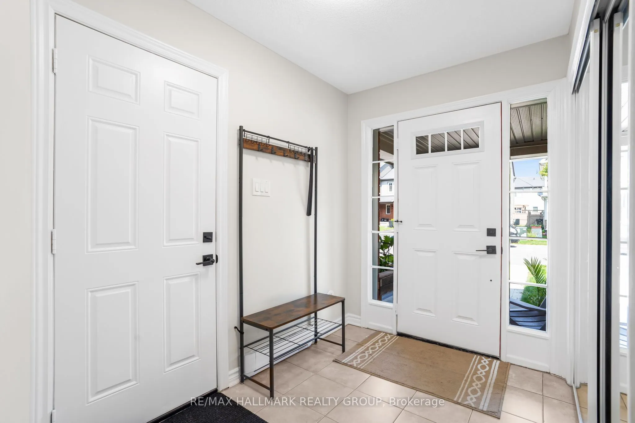 110 SUNSHINE Crescent