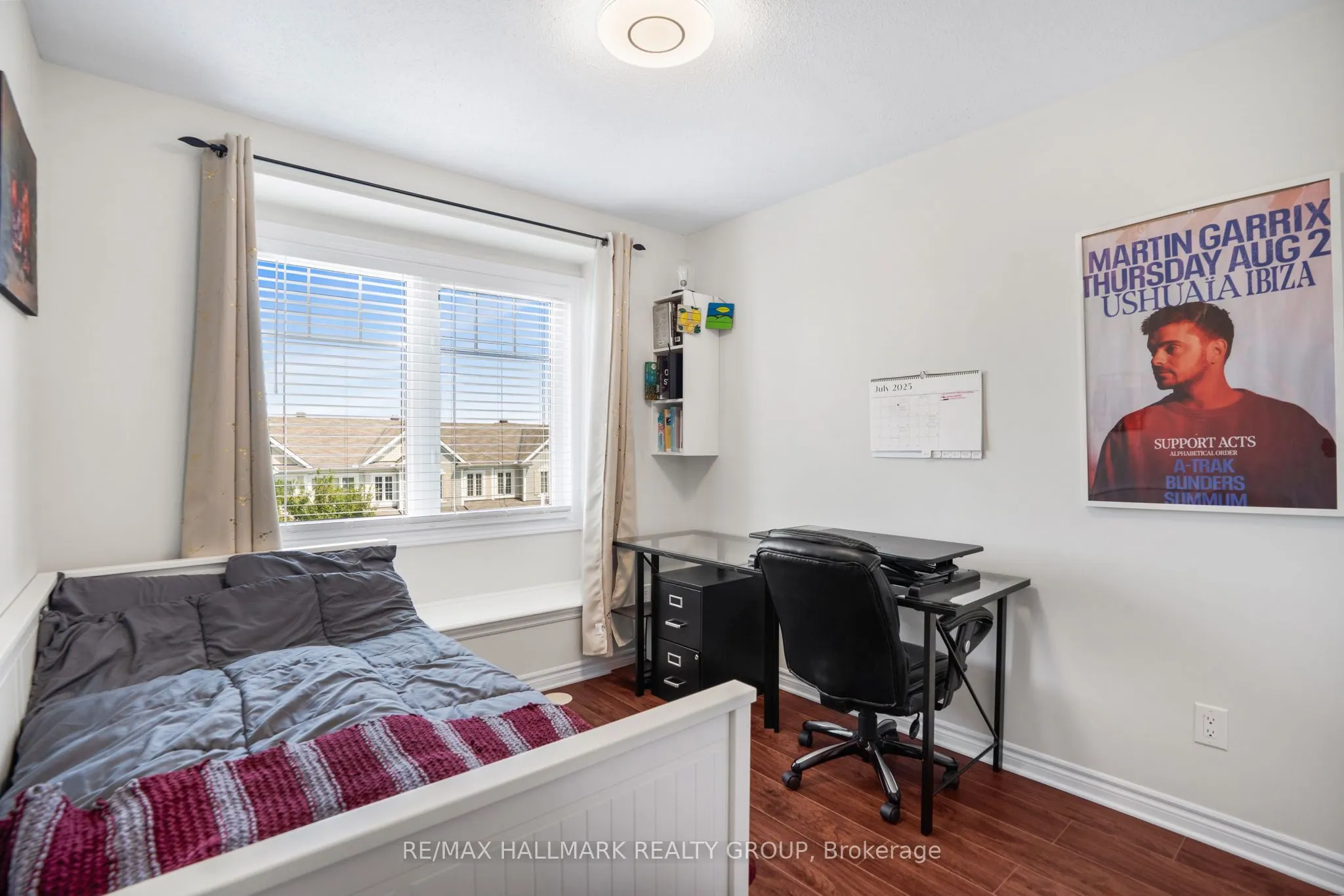 110 SUNSHINE Crescent