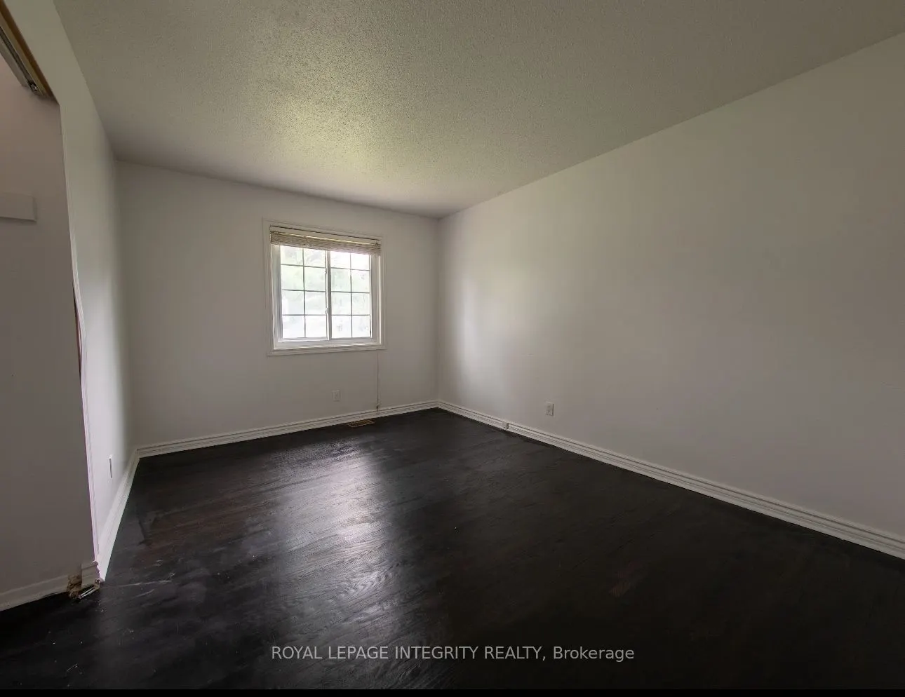 27 Roberta Crescent
