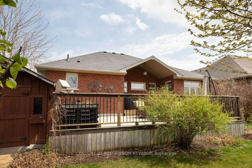 396 MacDonald Street