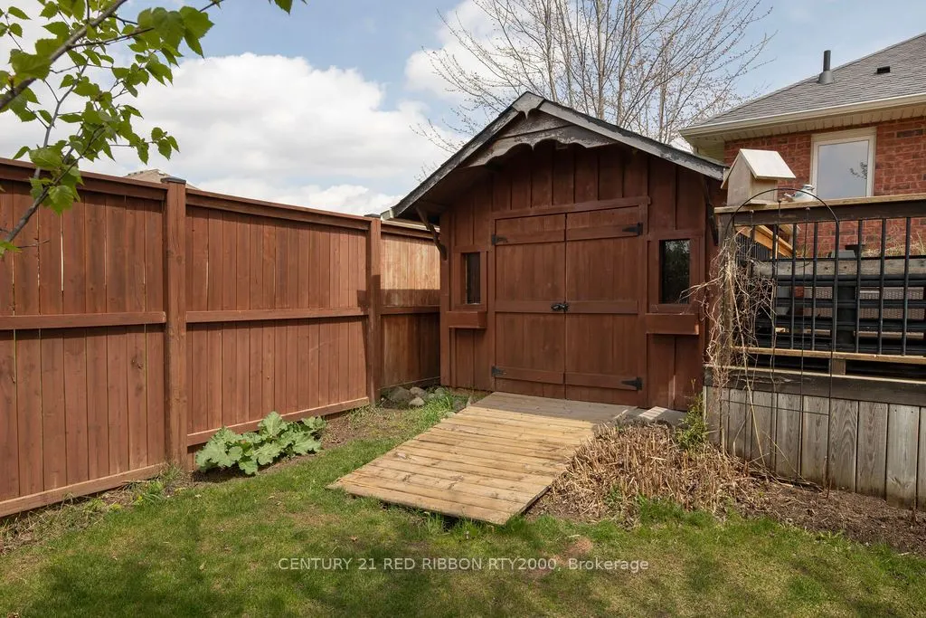 396 MacDonald Street