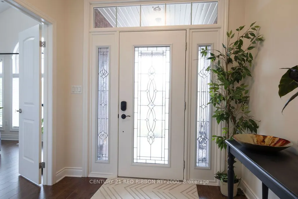 396 MacDonald Street