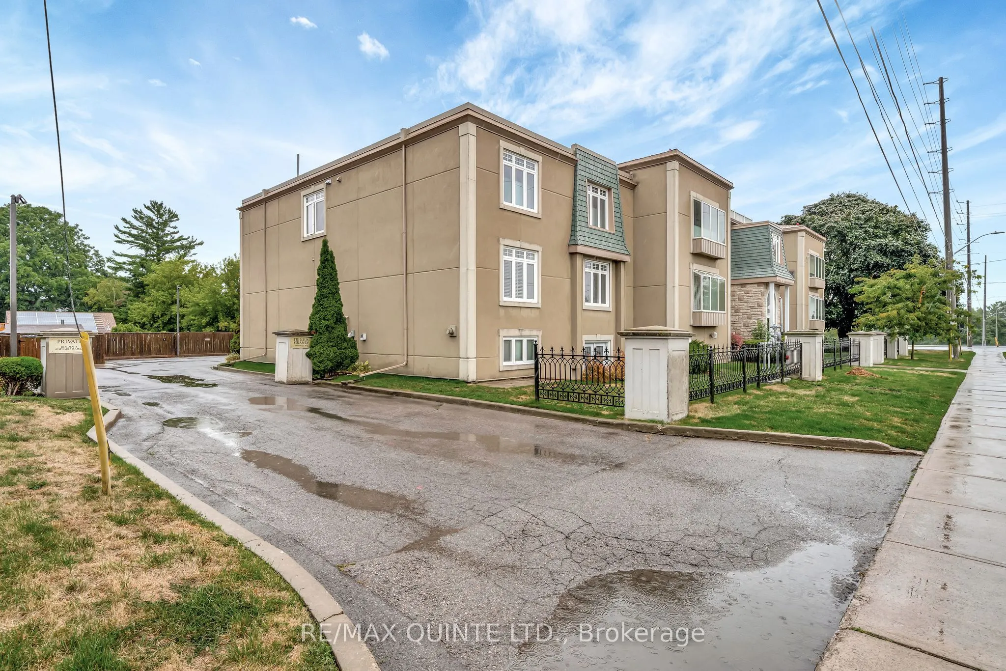 145 Farley Avenue, #201