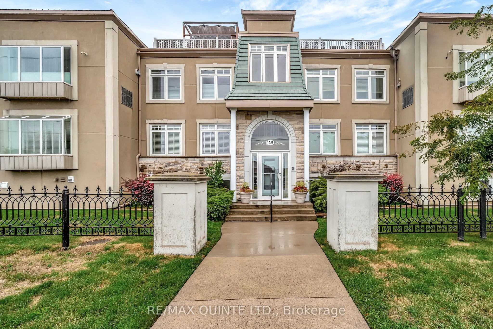 145 Farley Avenue, #201