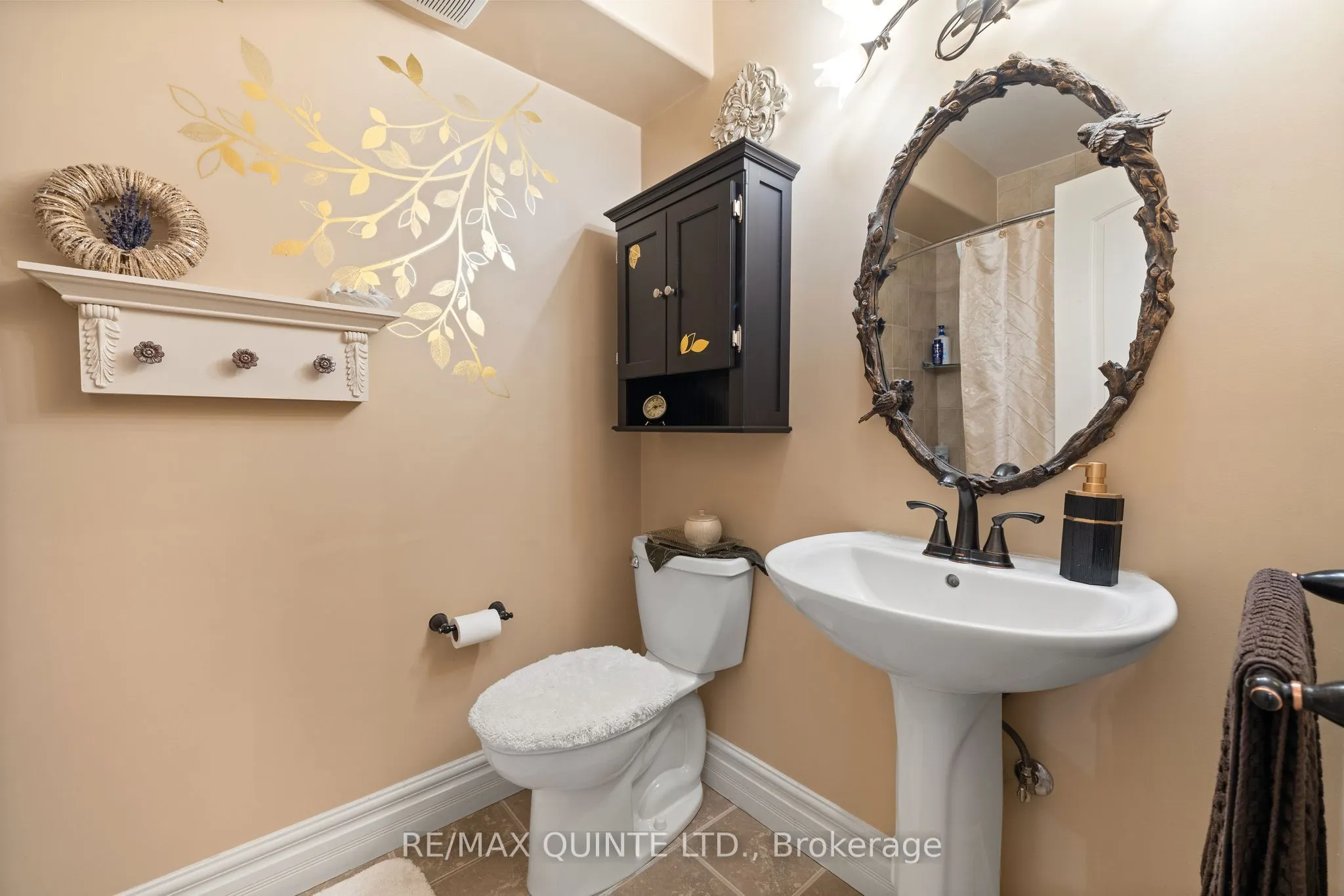 145 Farley Avenue, #201