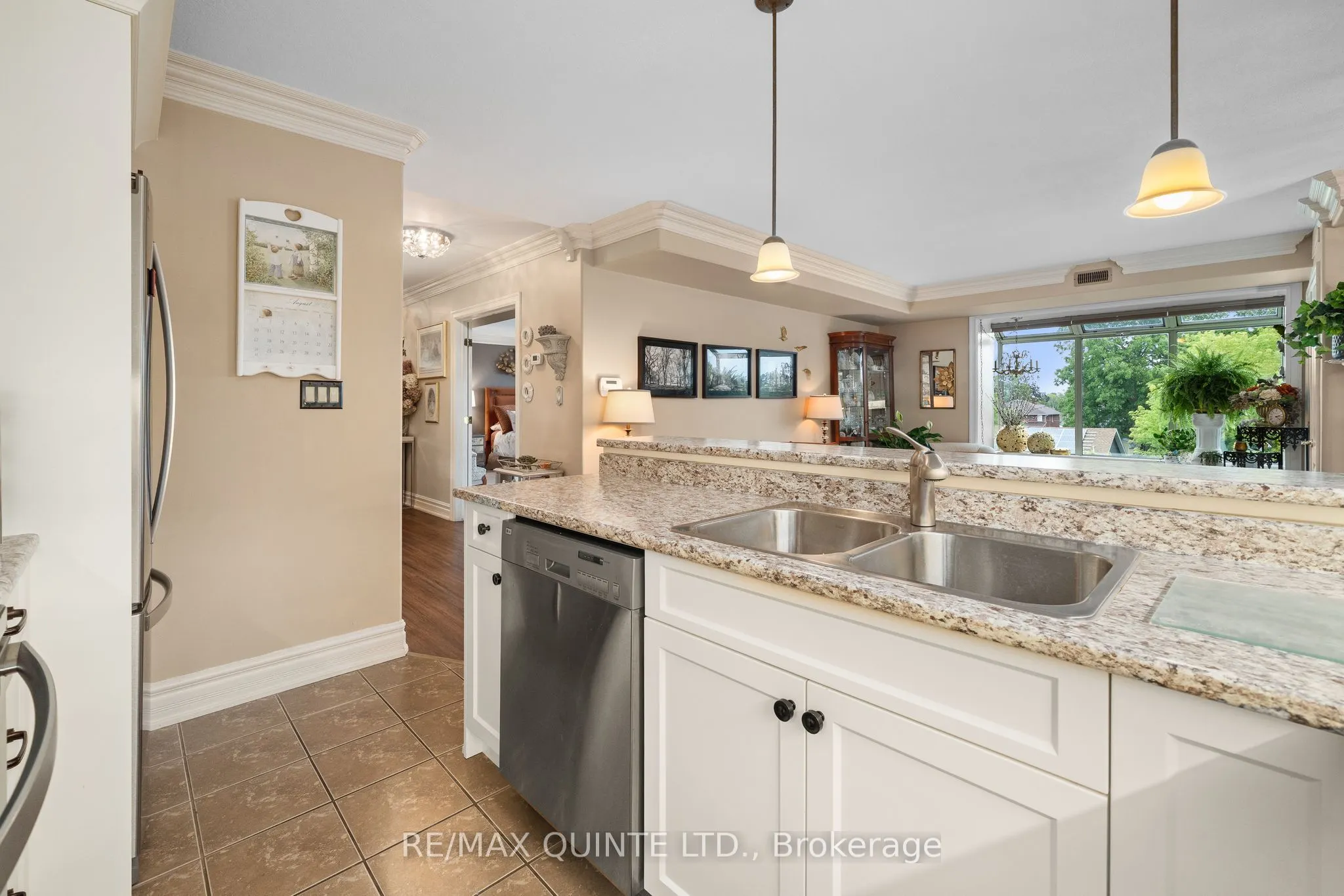 145 Farley Avenue, #201