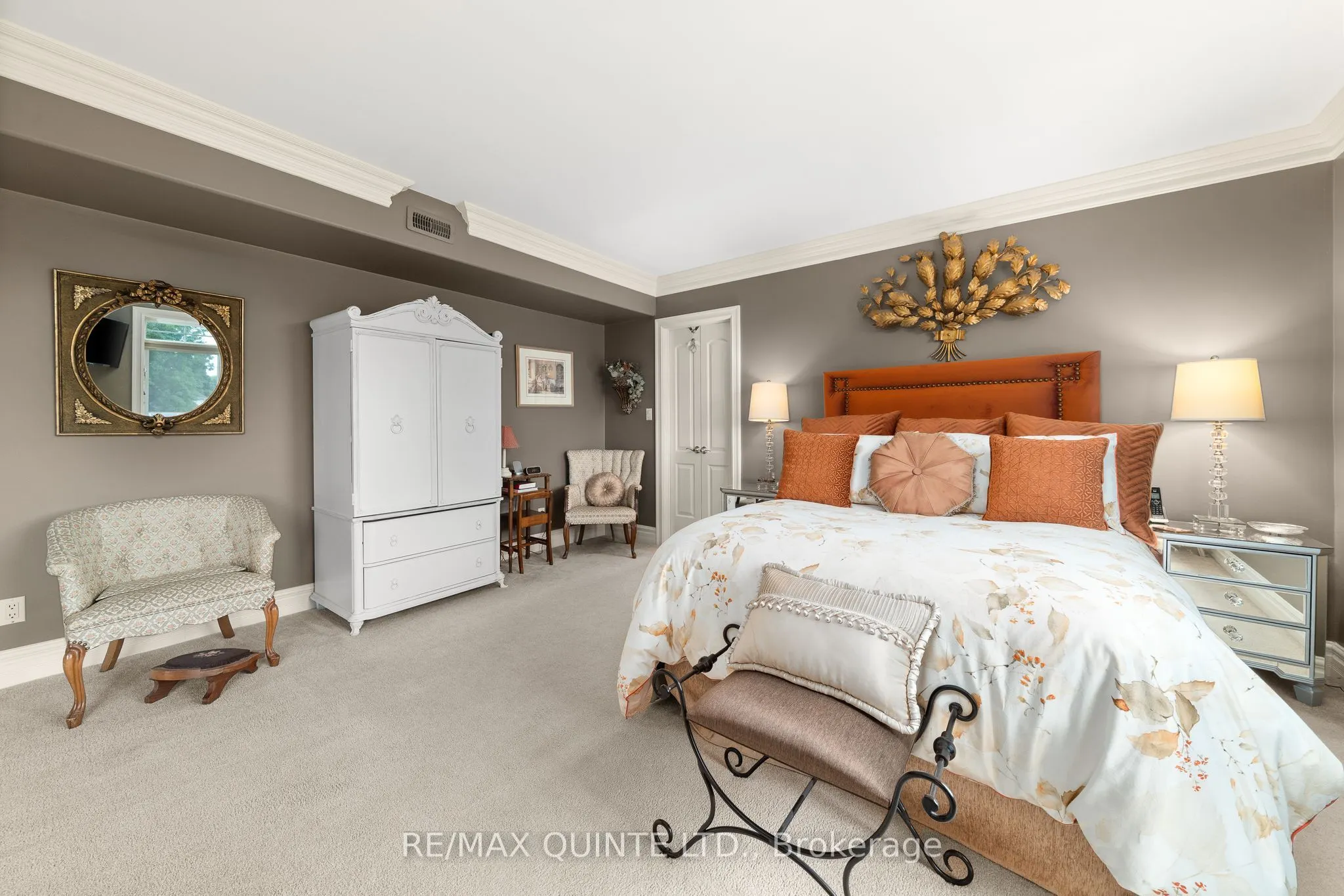 145 Farley Avenue, #201