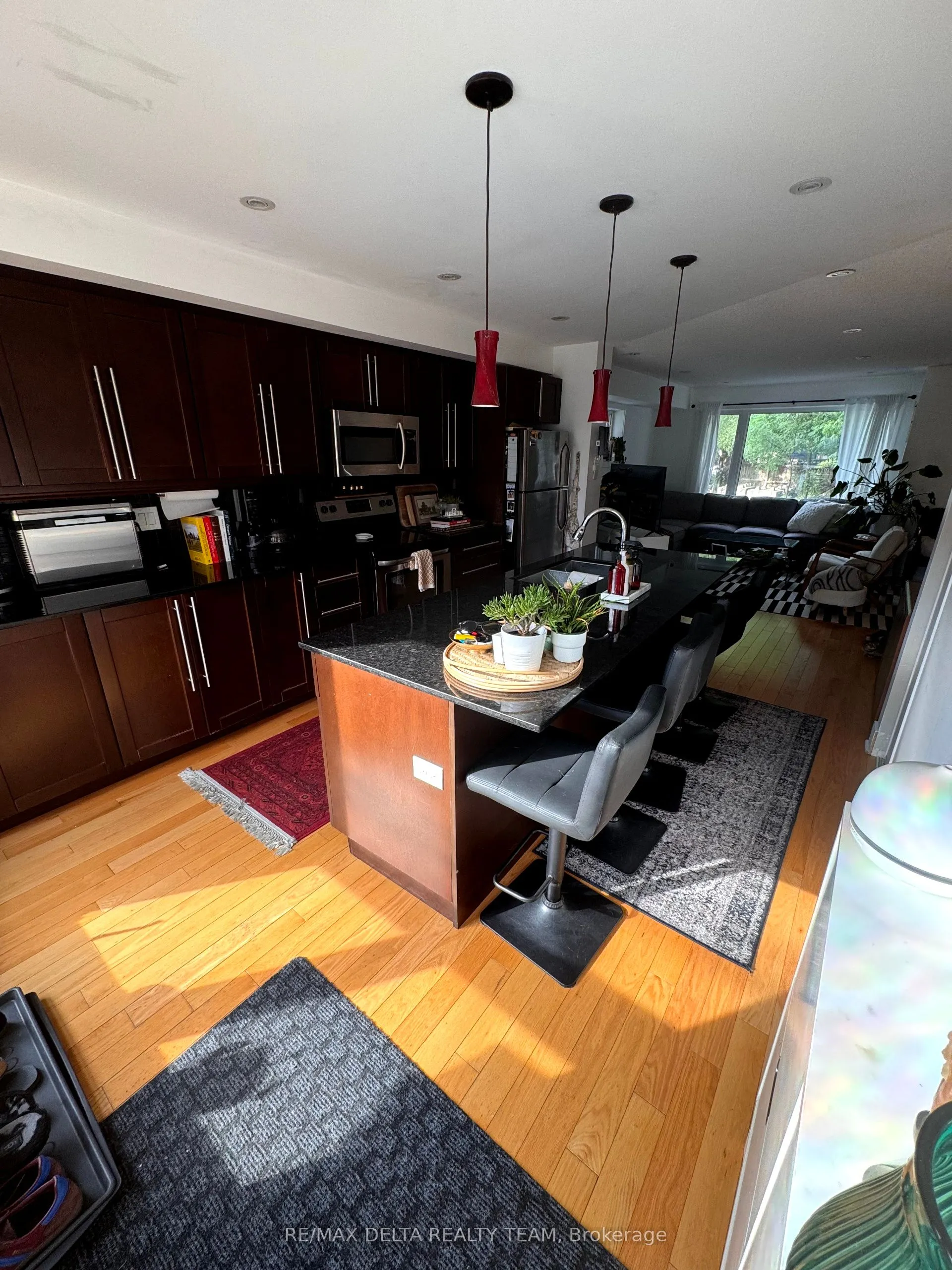278 Booth Street