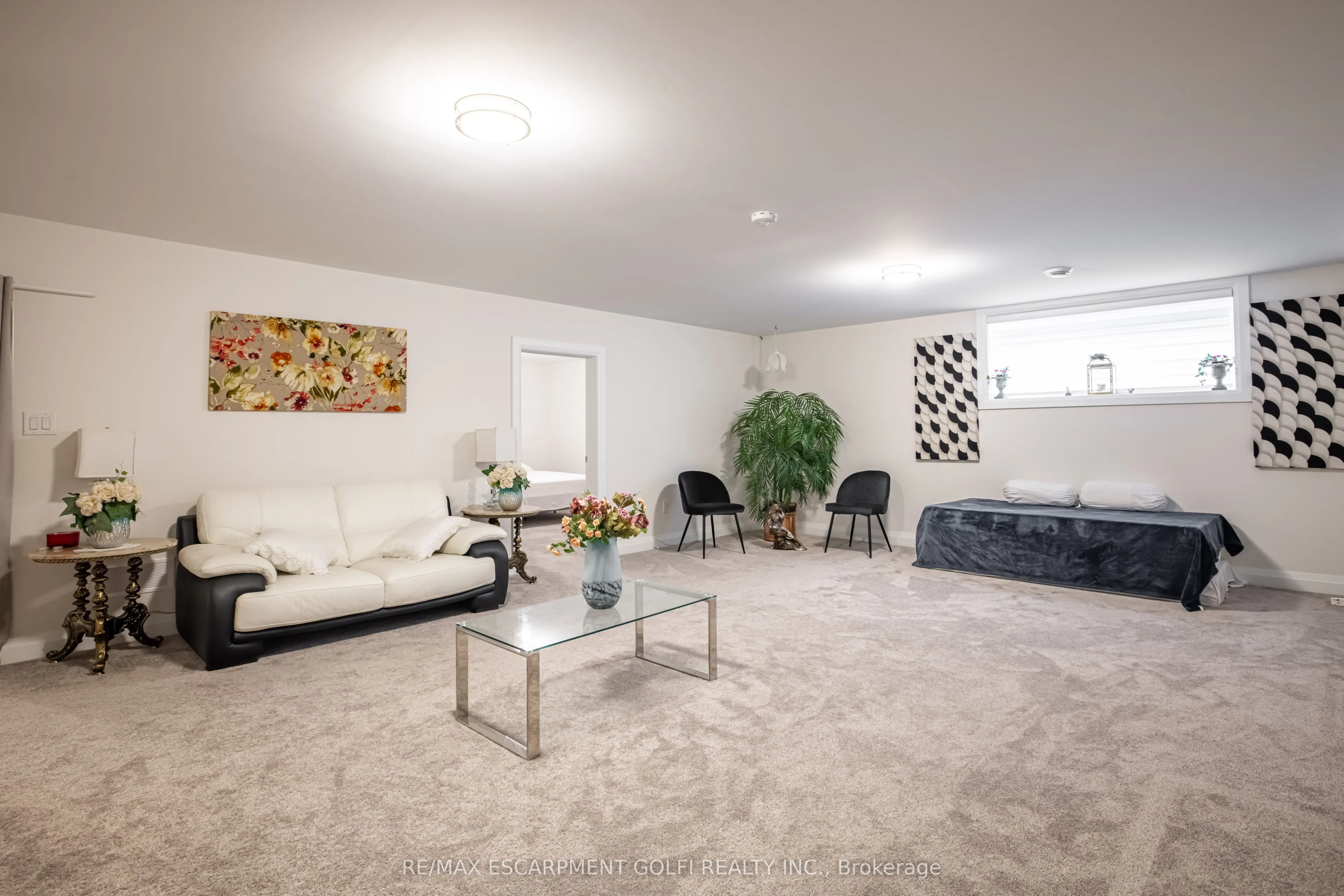 9150 Willoughby Drive, #20