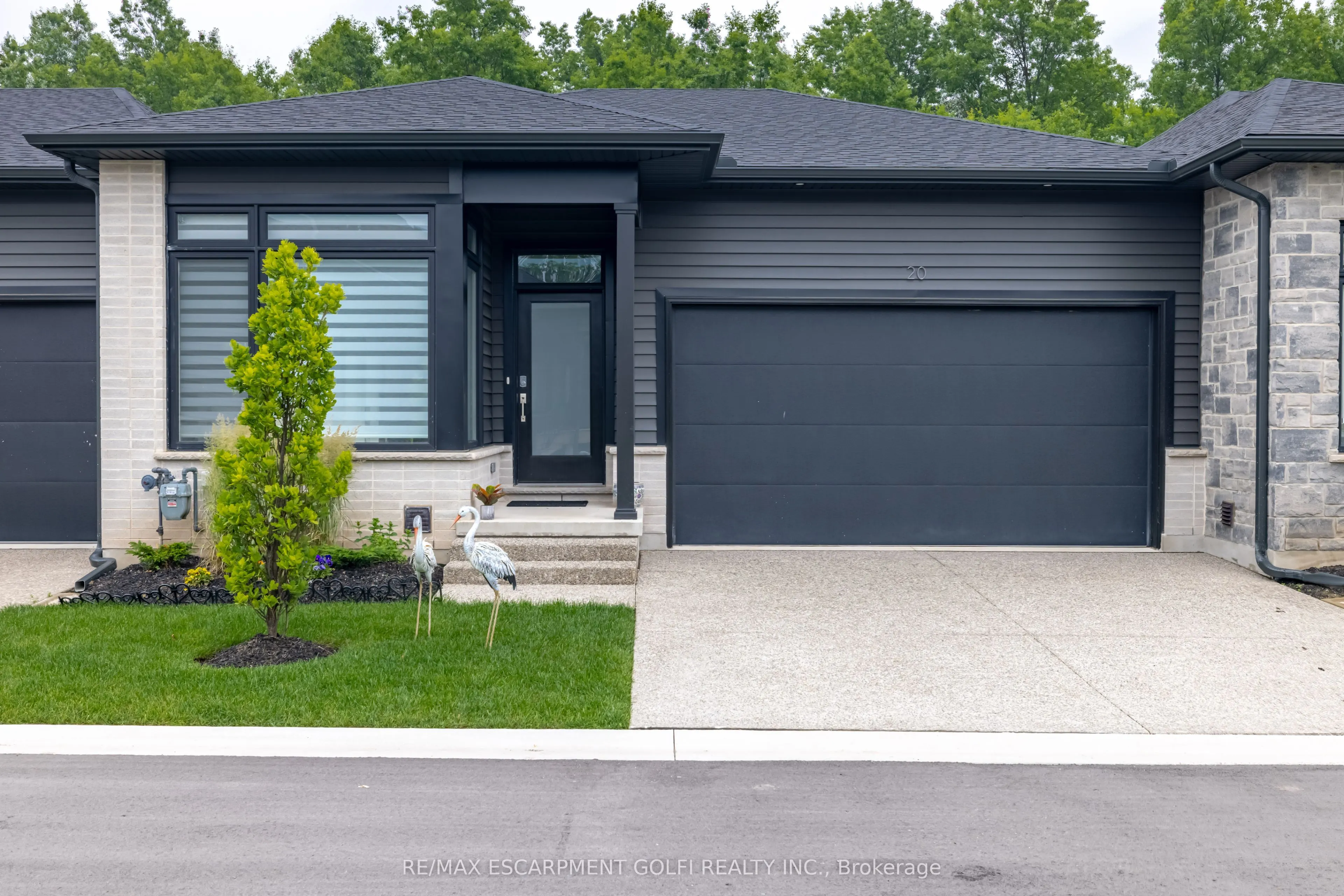9150 Willoughby Drive, #20