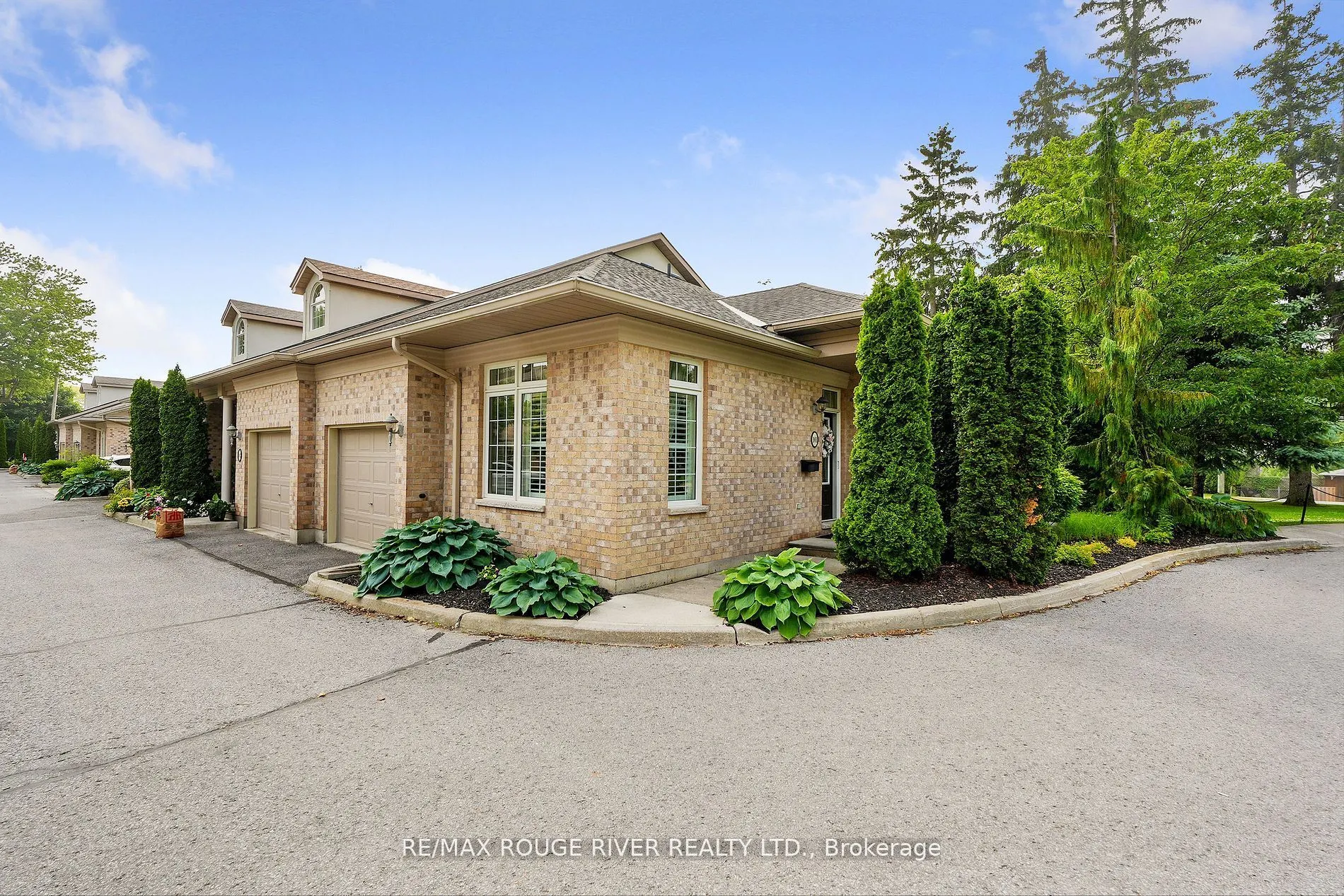 120 University Avenue E, #101