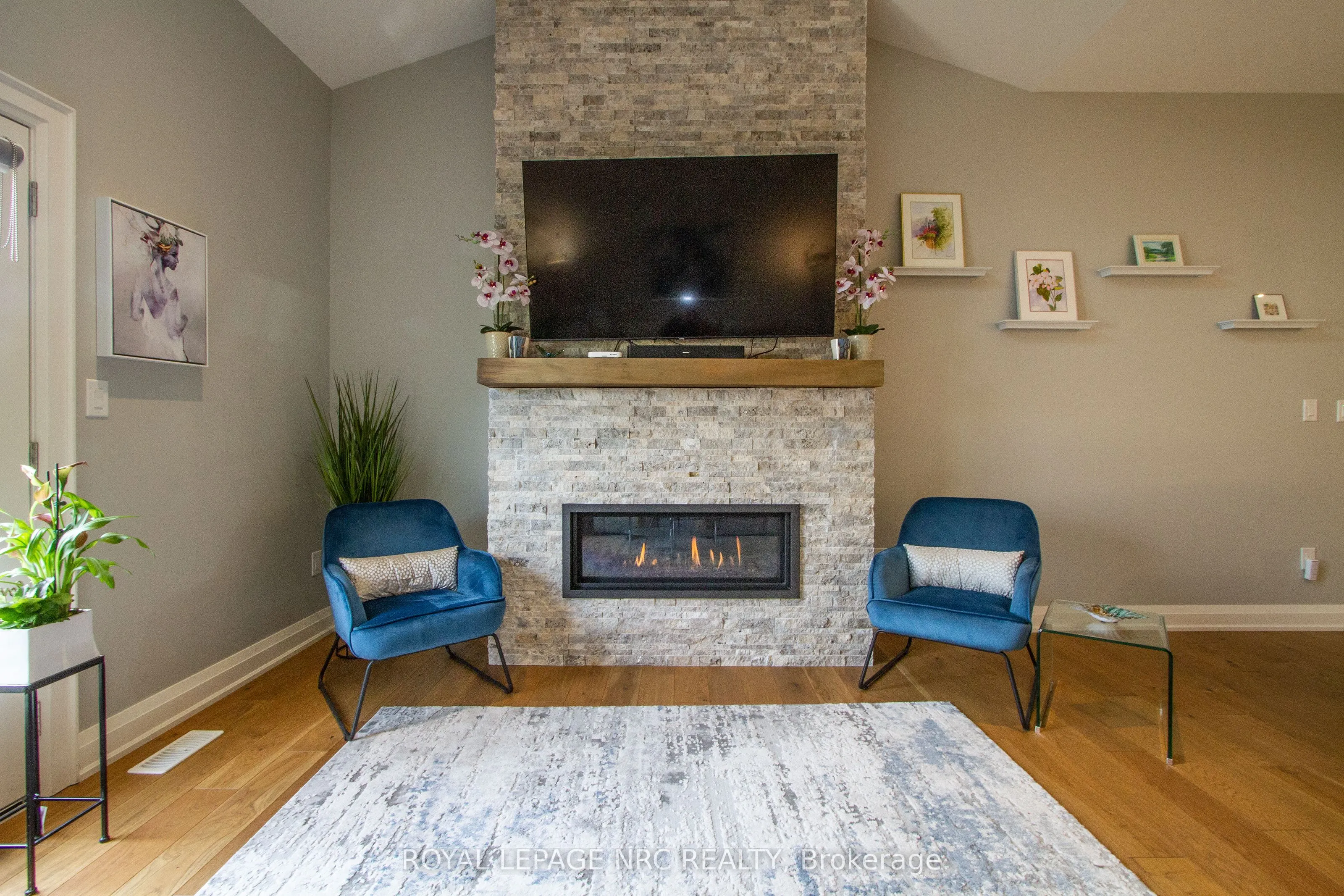 3232 Montrose Road, #62