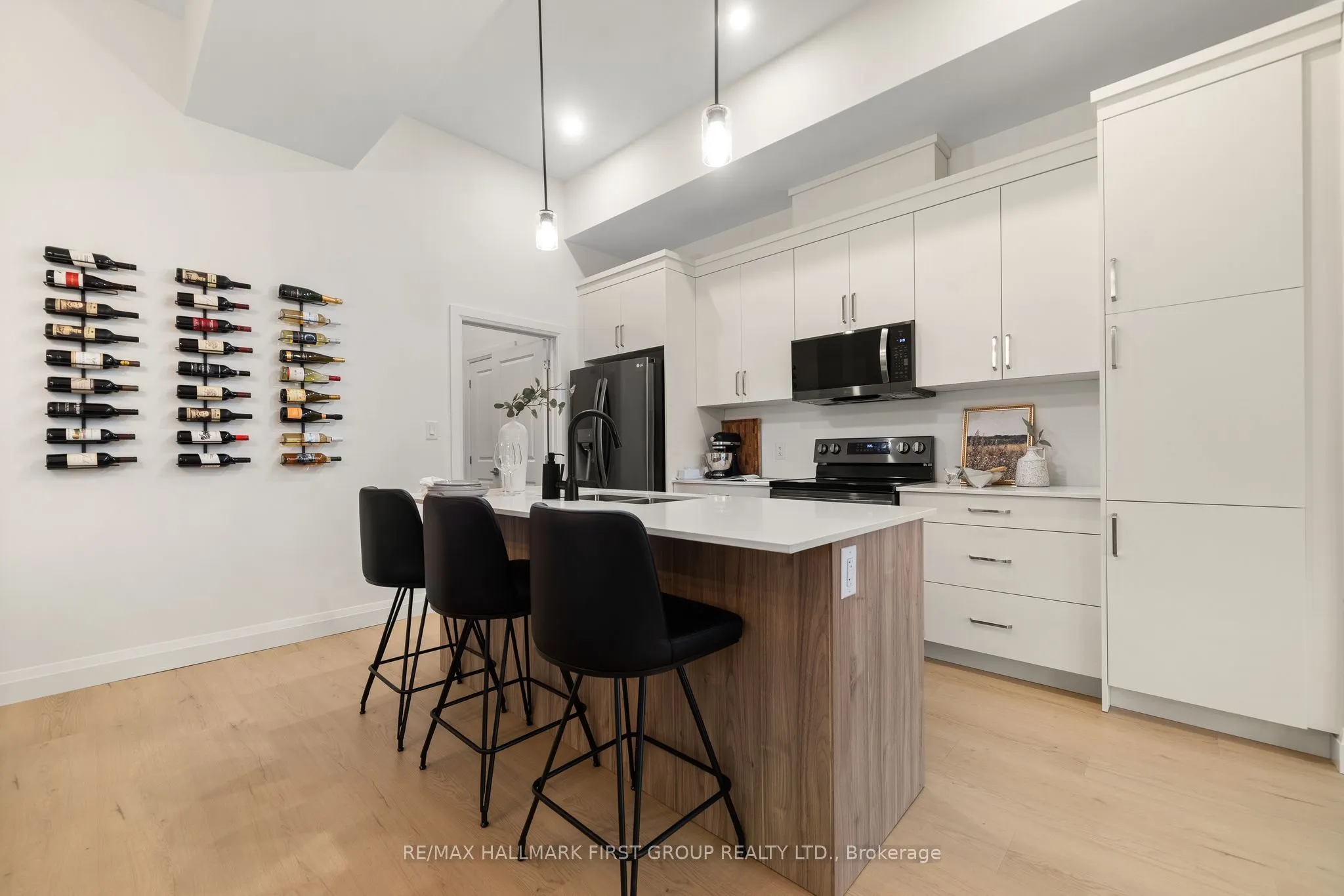 118 Royal Gala Drive