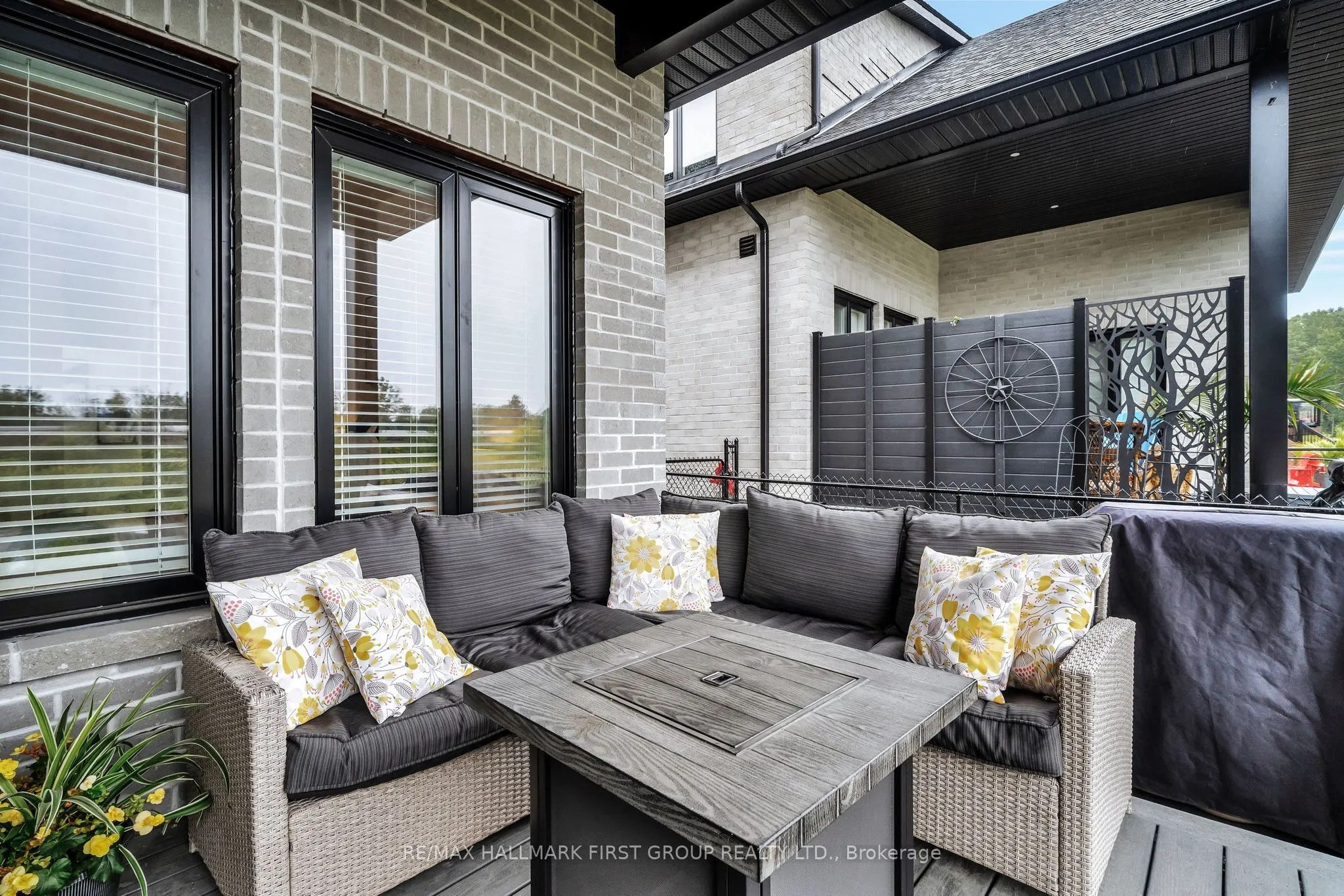 118 Royal Gala Drive