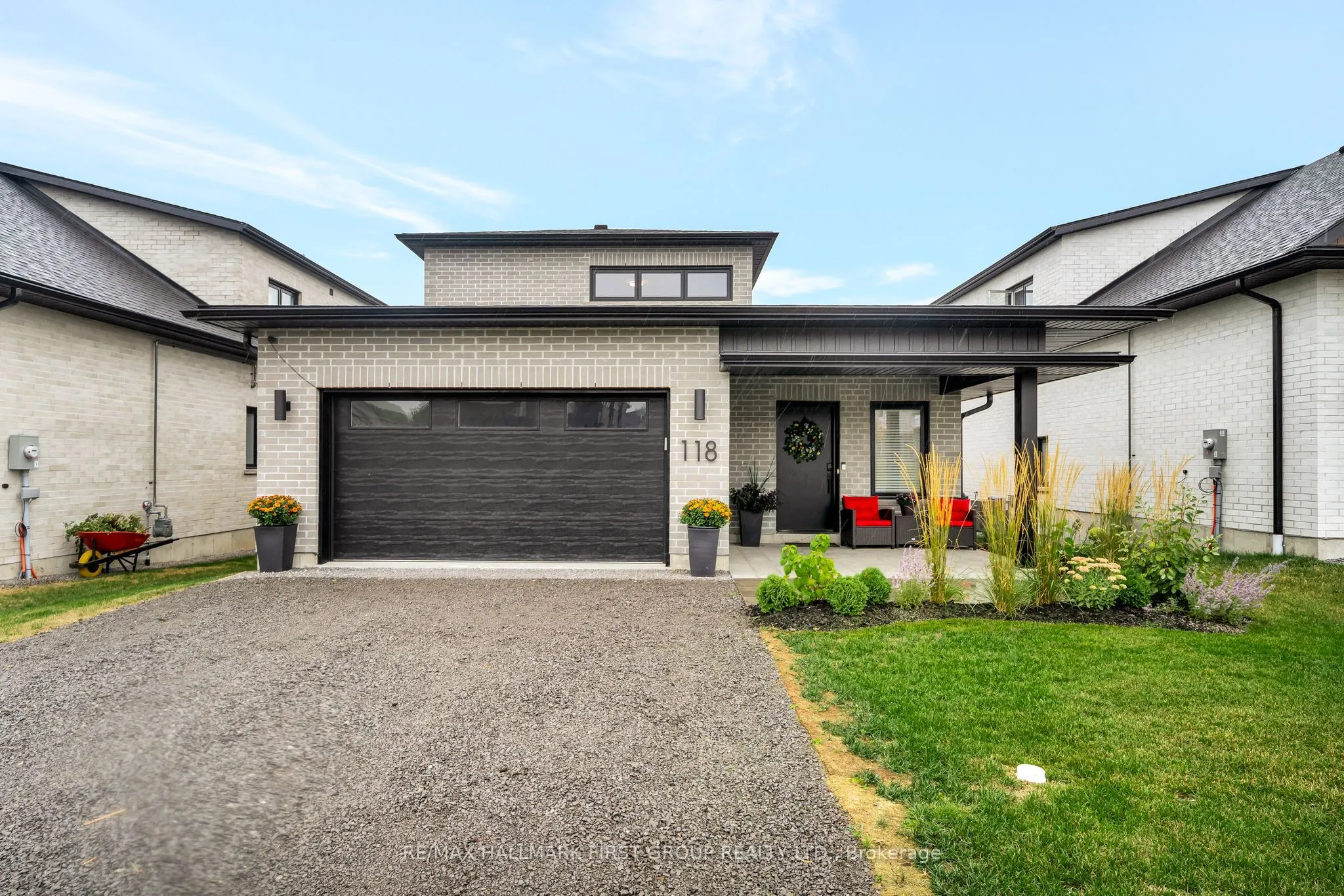 118 Royal Gala Drive