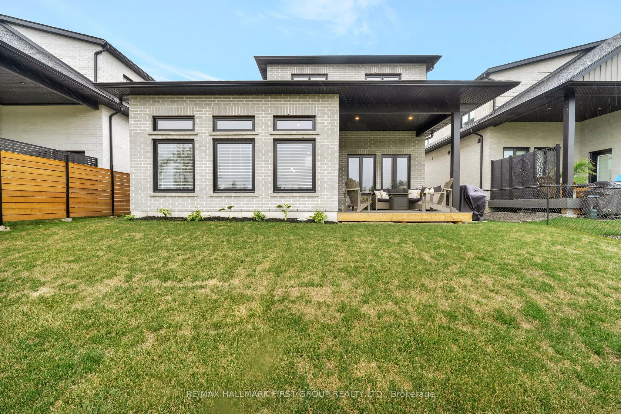 118 Royal Gala Drive