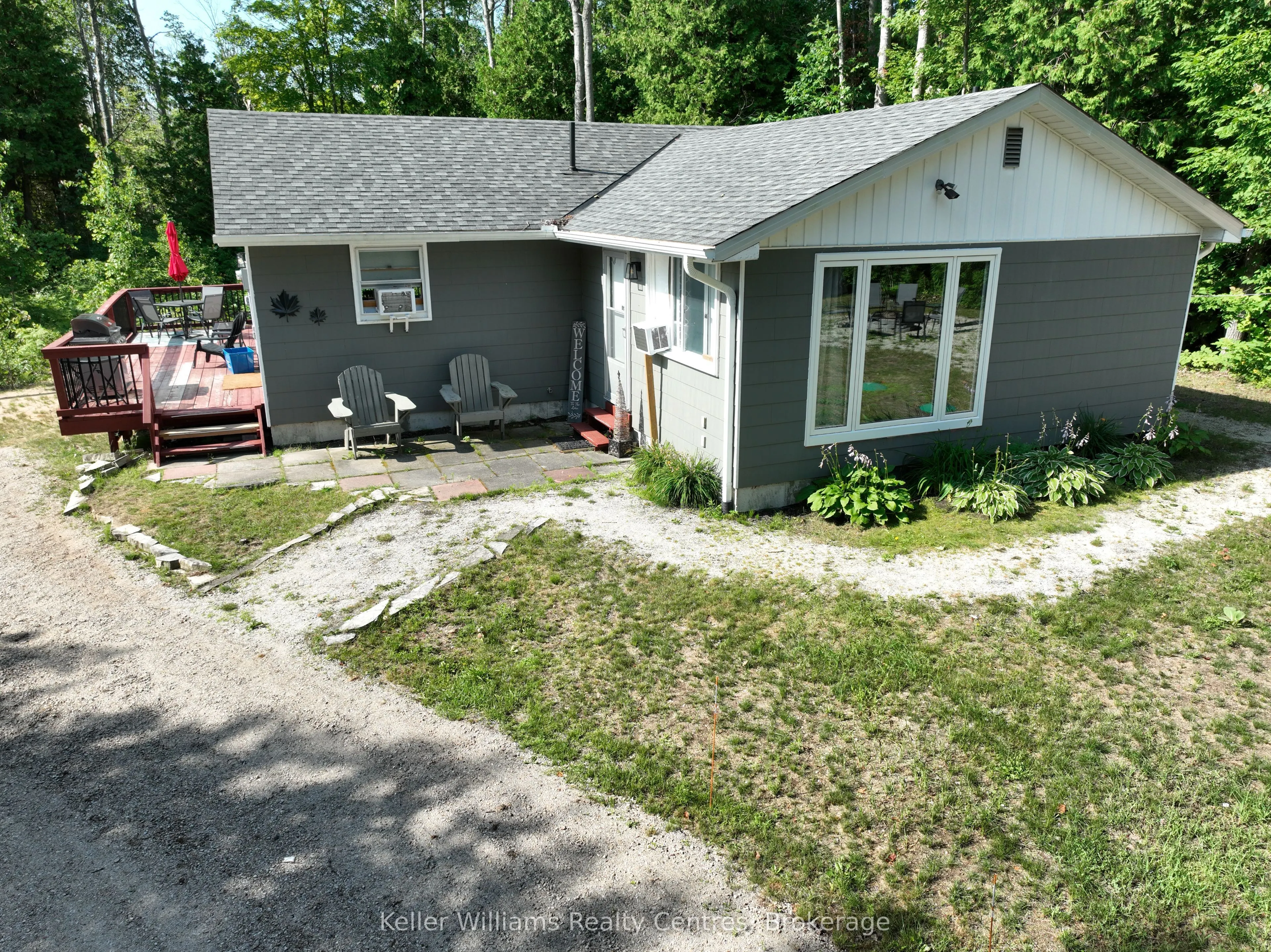 12 Pierce Street S