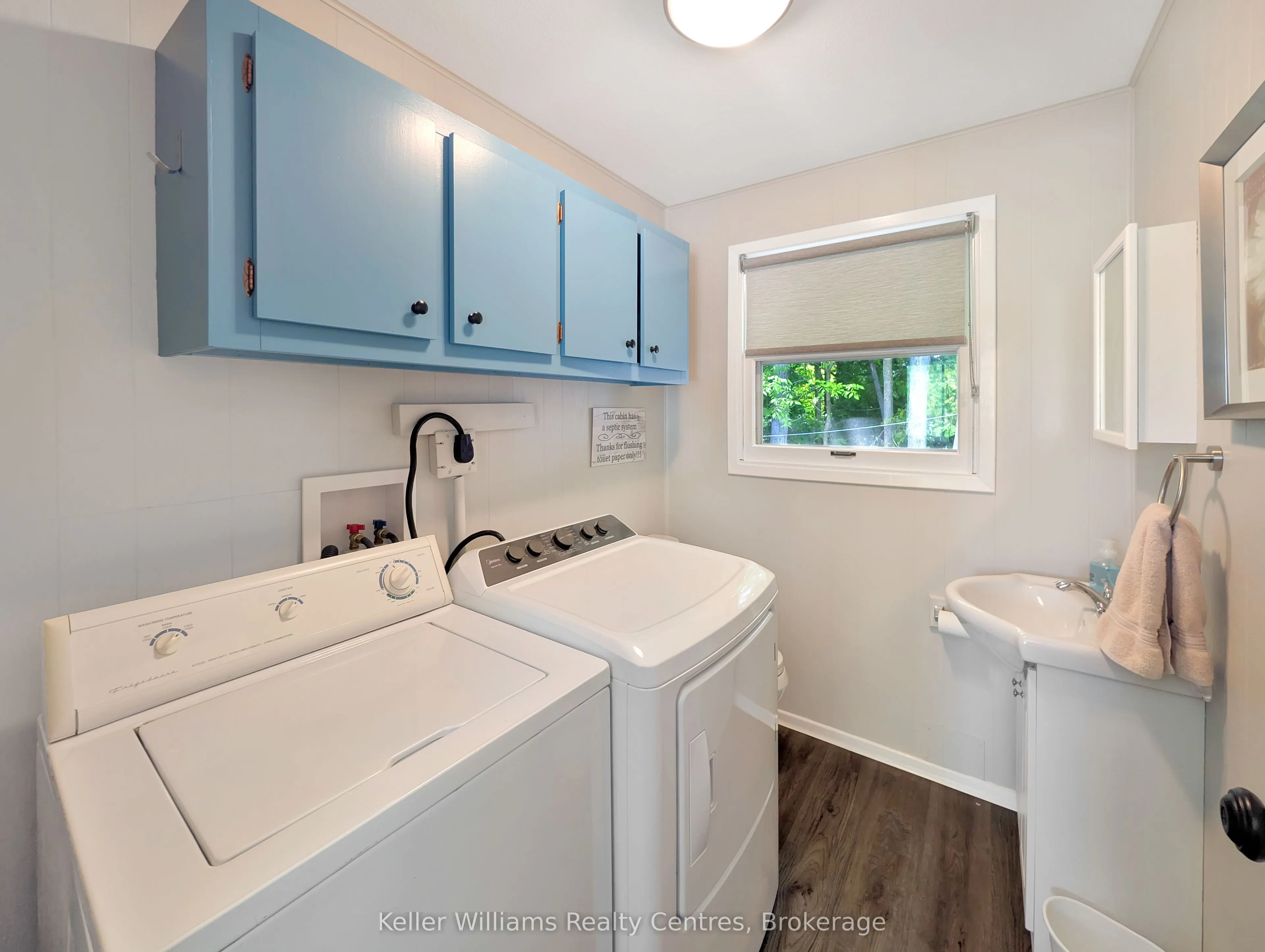 12 Pierce Street S
