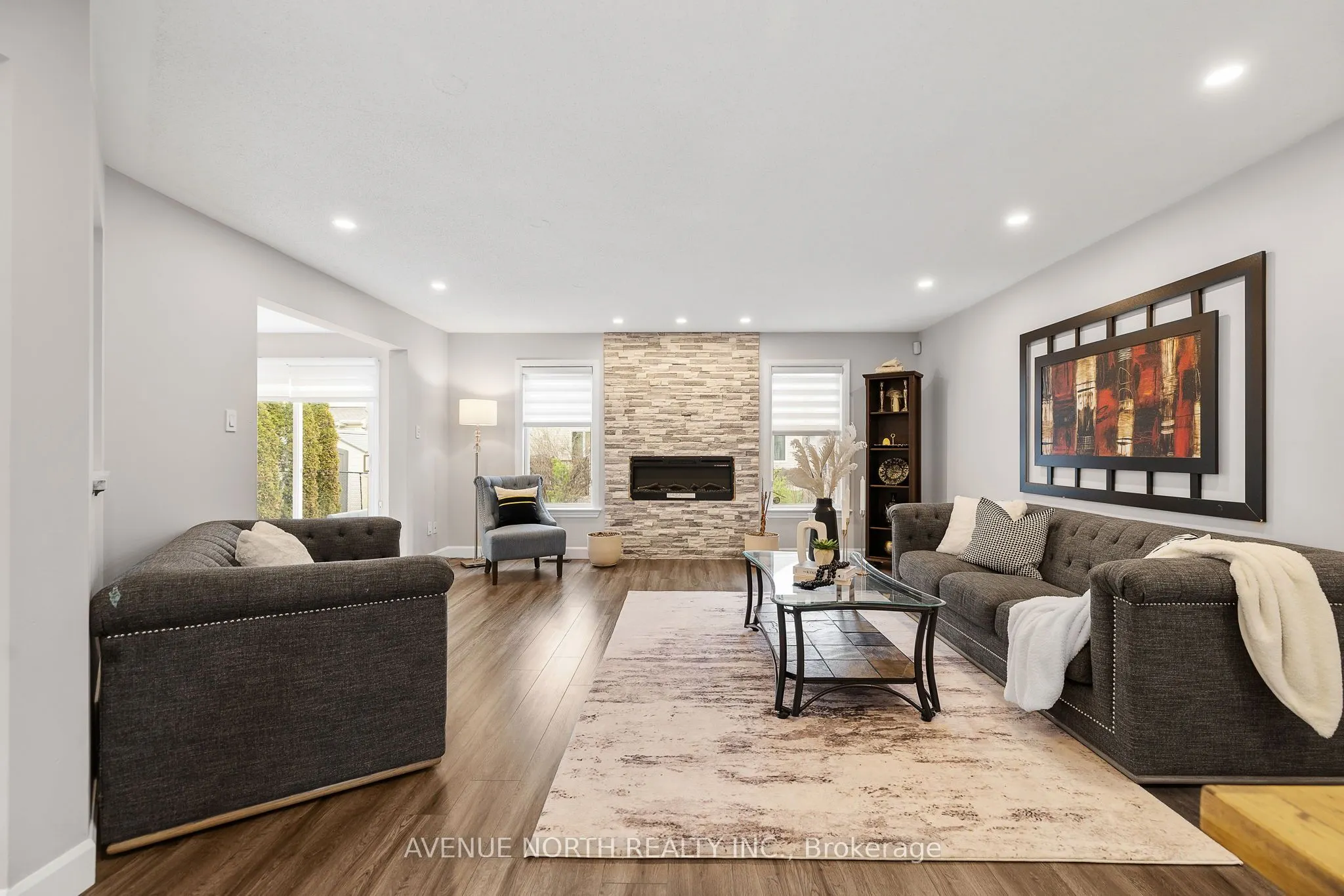 644 Devonwood Circle
