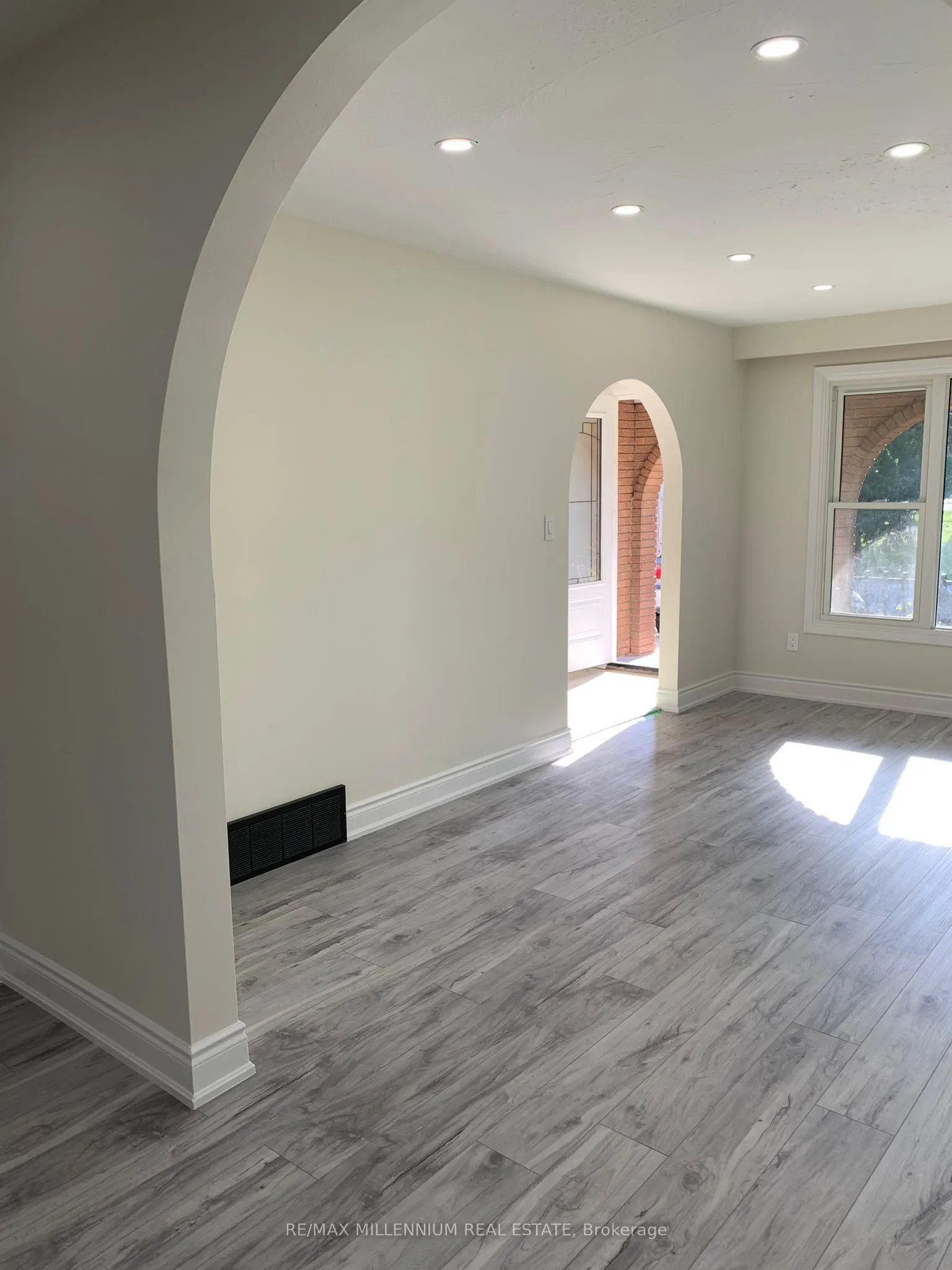 351 Queen Victoria Drive