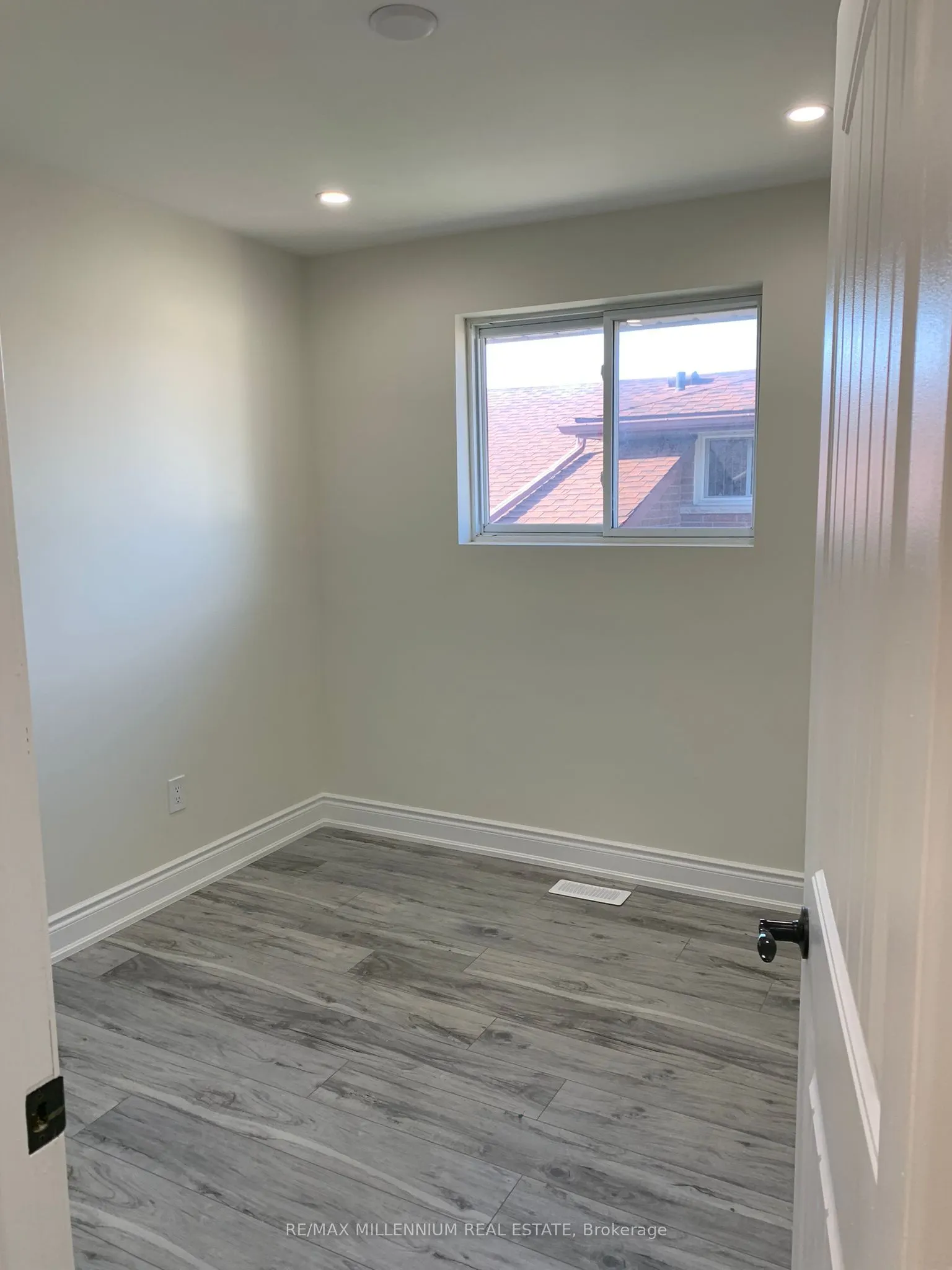 351 Queen Victoria Drive