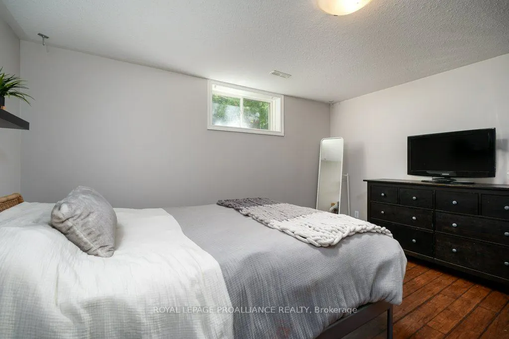 38 Cedar Creek Way