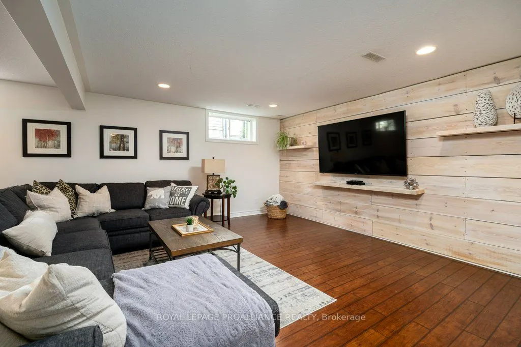 38 Cedar Creek Way