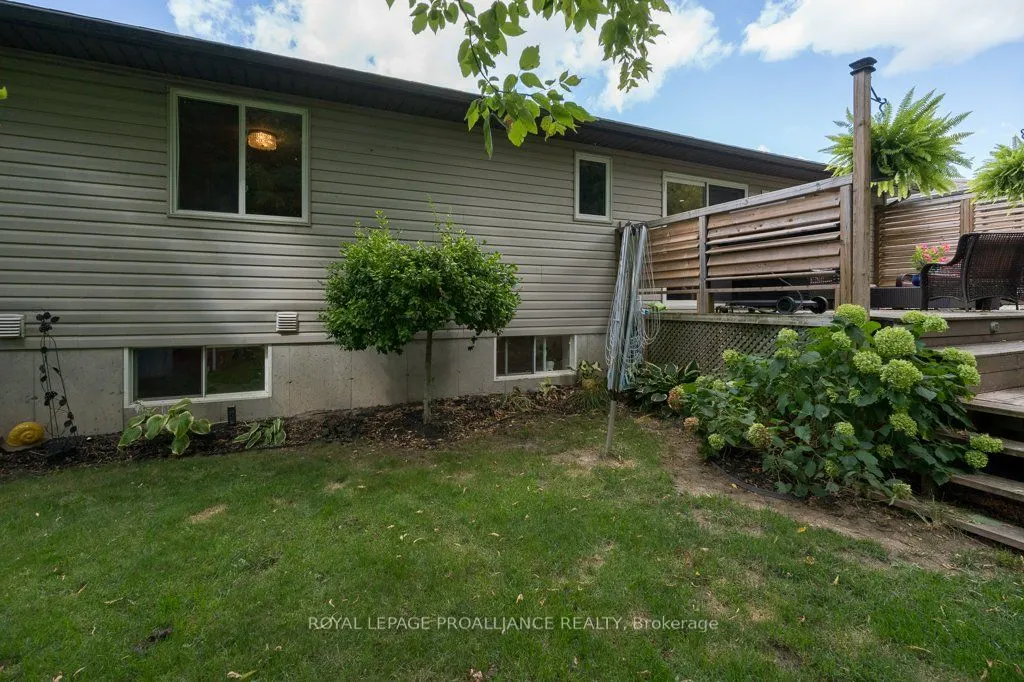 38 Cedar Creek Way