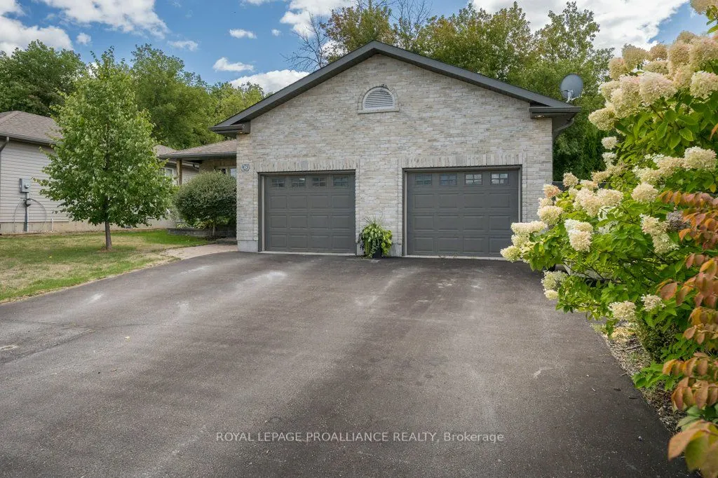 38 Cedar Creek Way