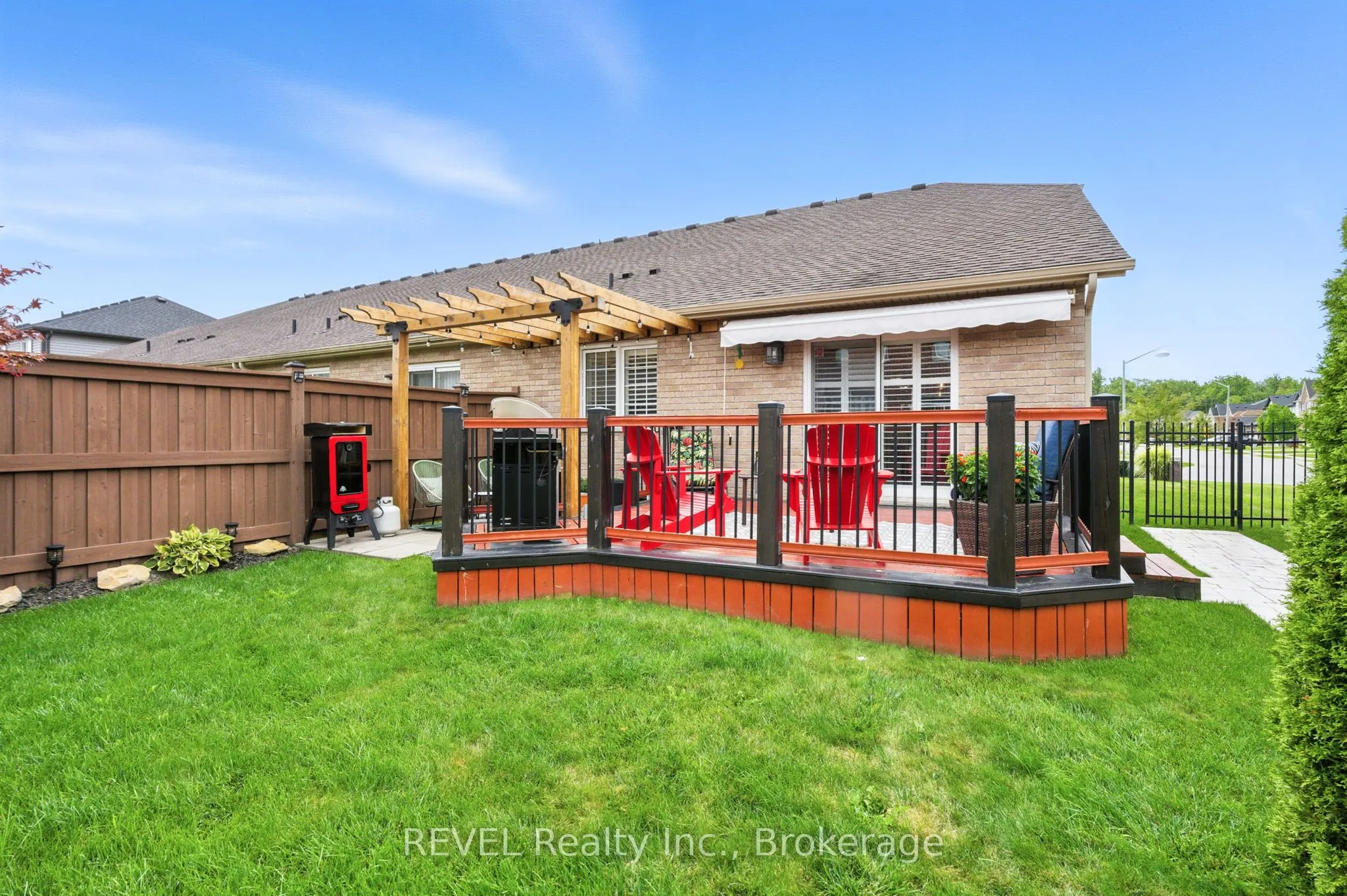 6283 Dores Drive