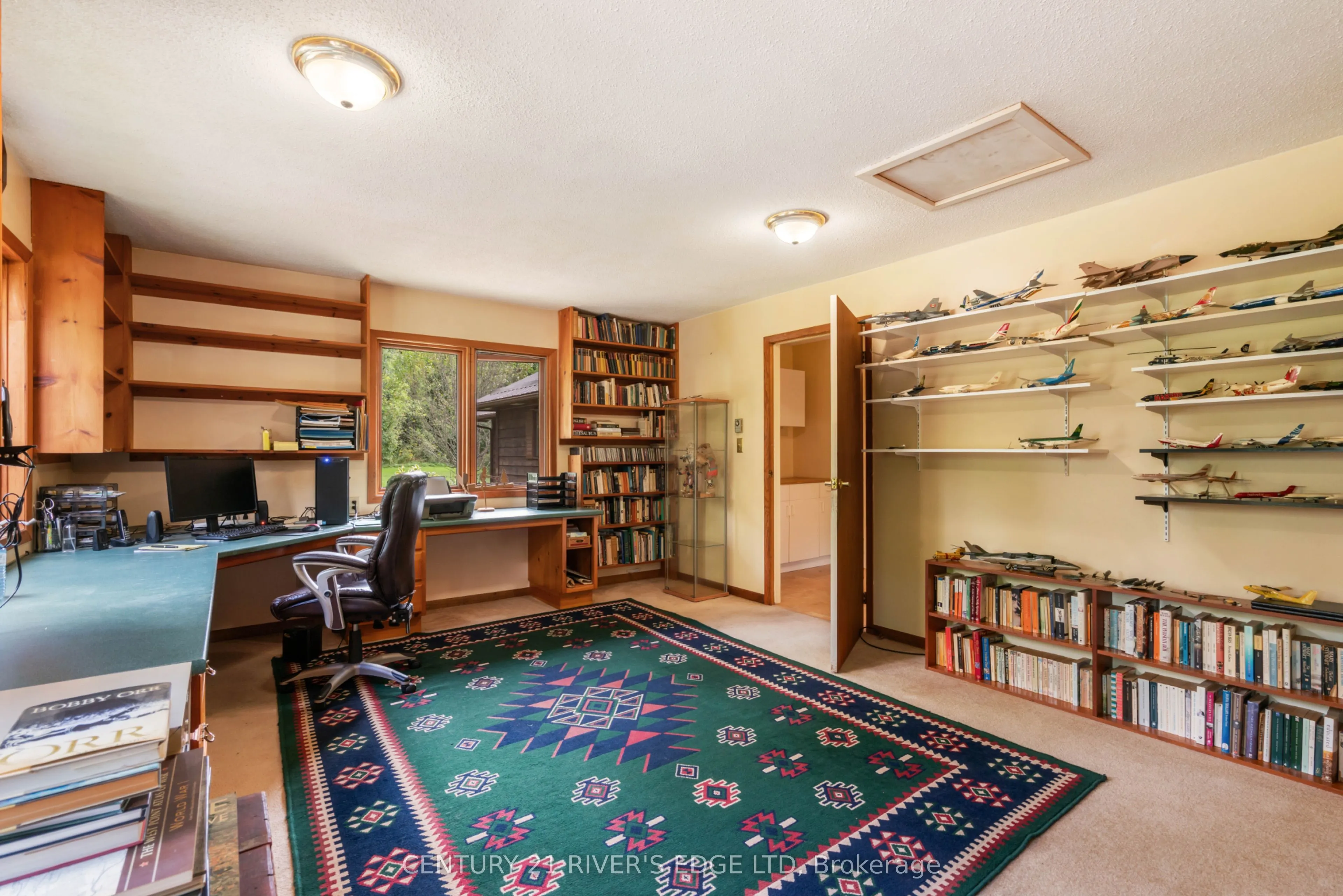 814 Plumhollow Road