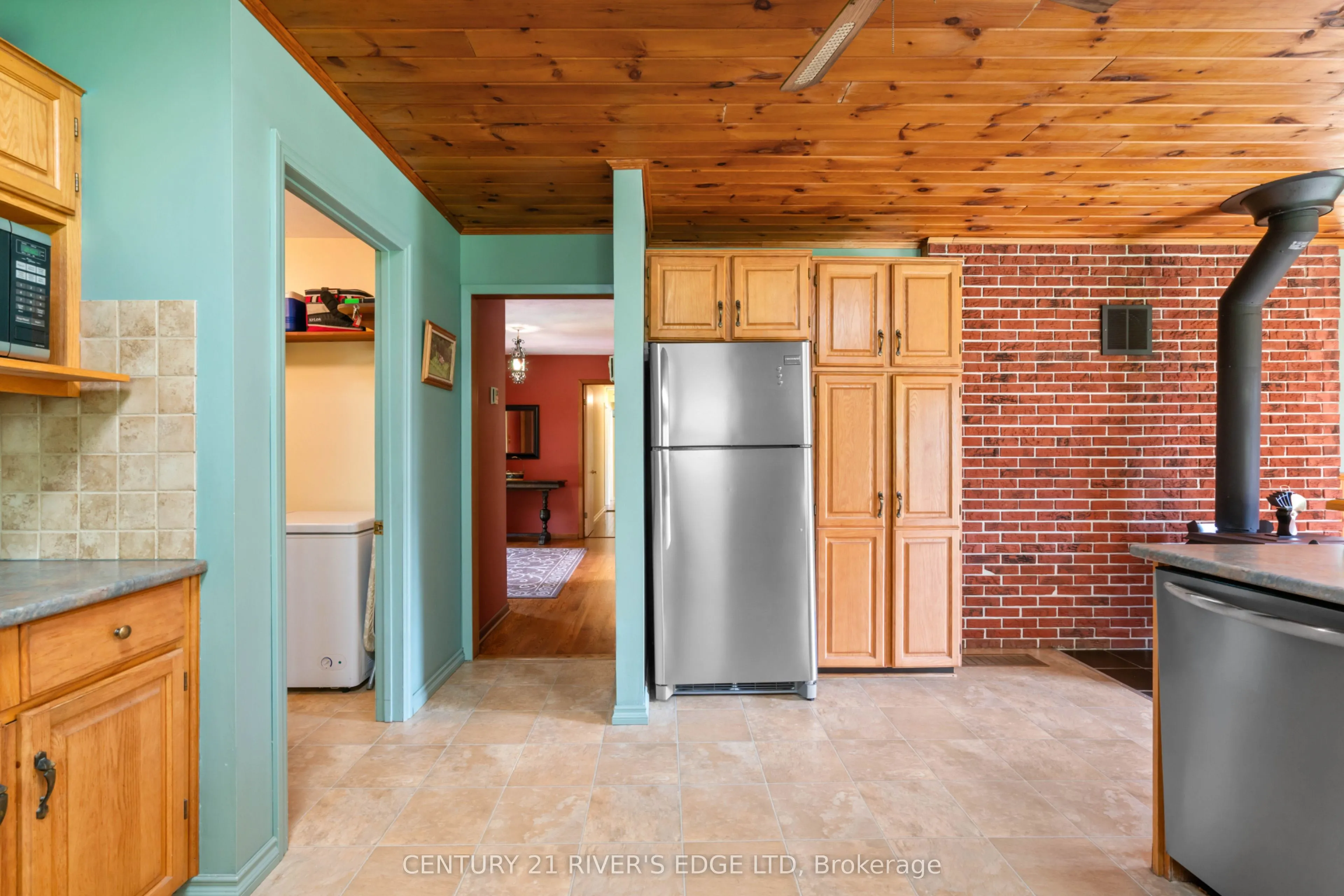 814 Plumhollow Road