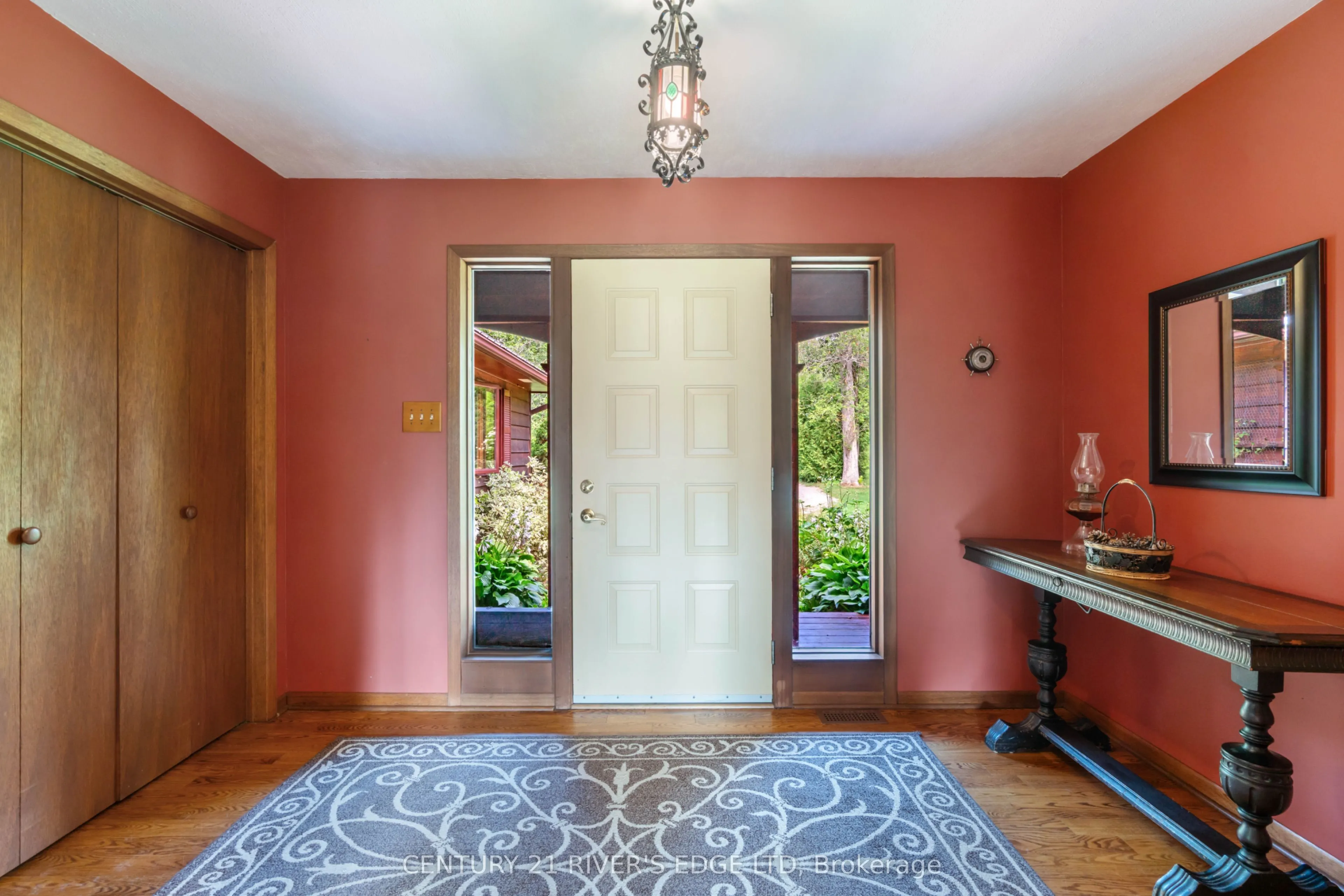 814 Plumhollow Road