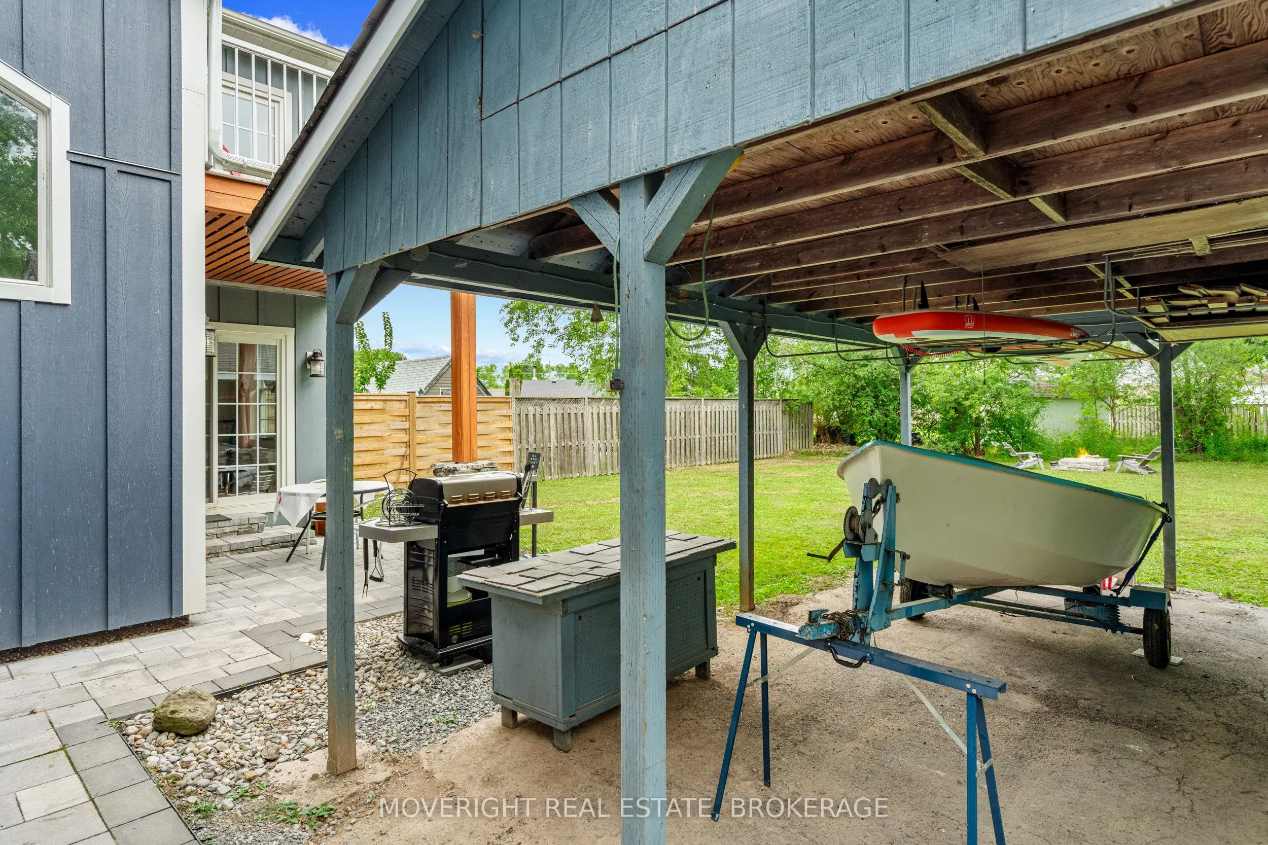 318 Beachview Avenue