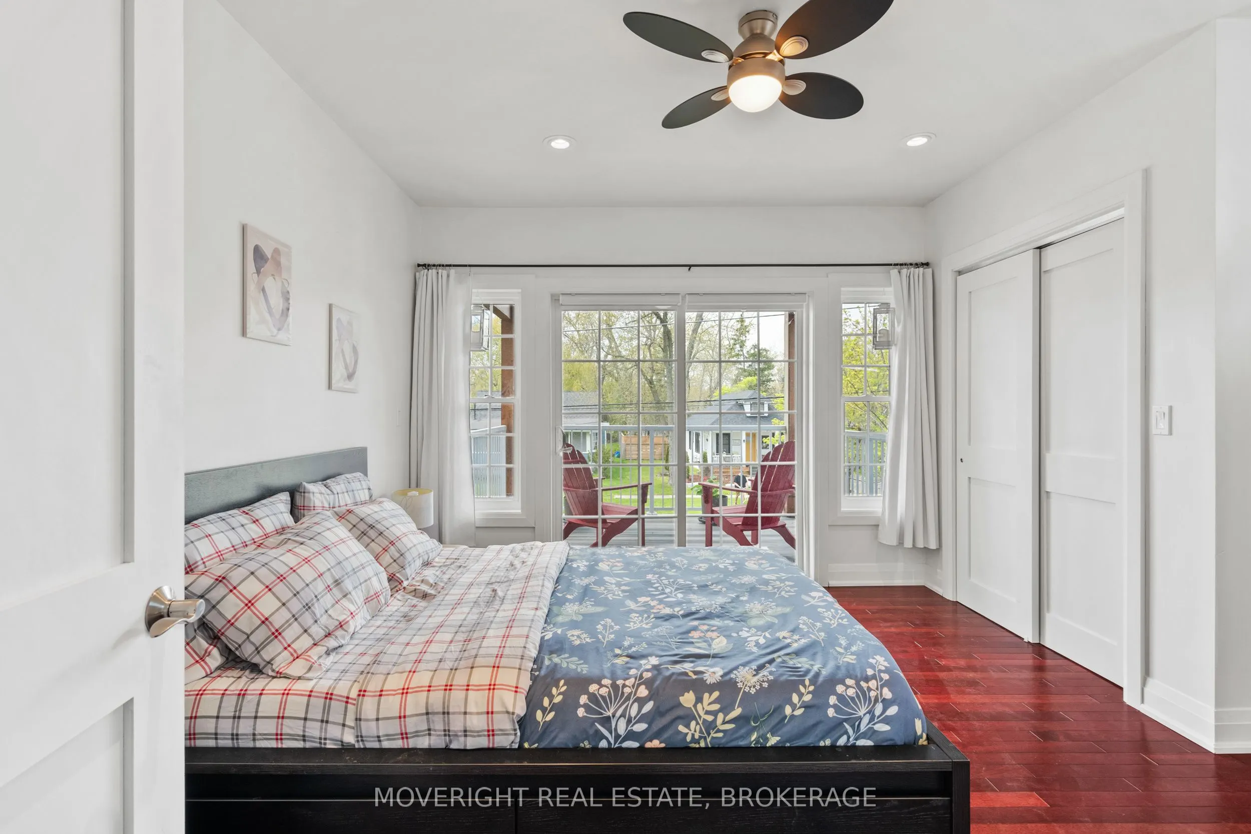 318 Beachview Avenue