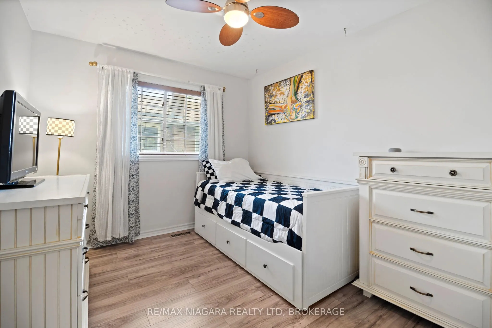 3 Clearview Heights