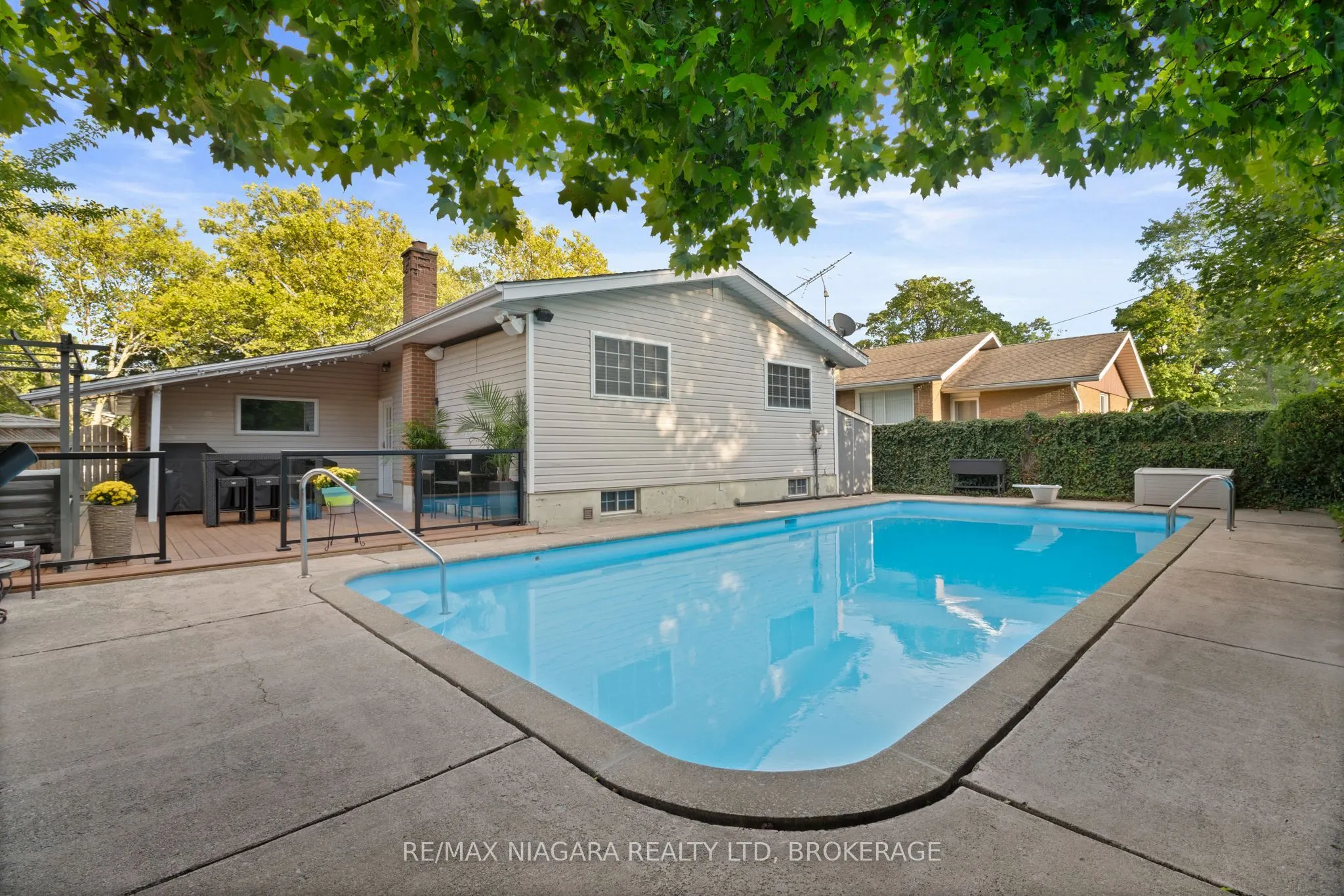 3 Clearview Heights