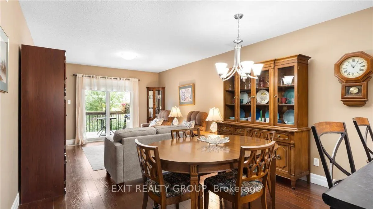14 Cortland Crescent