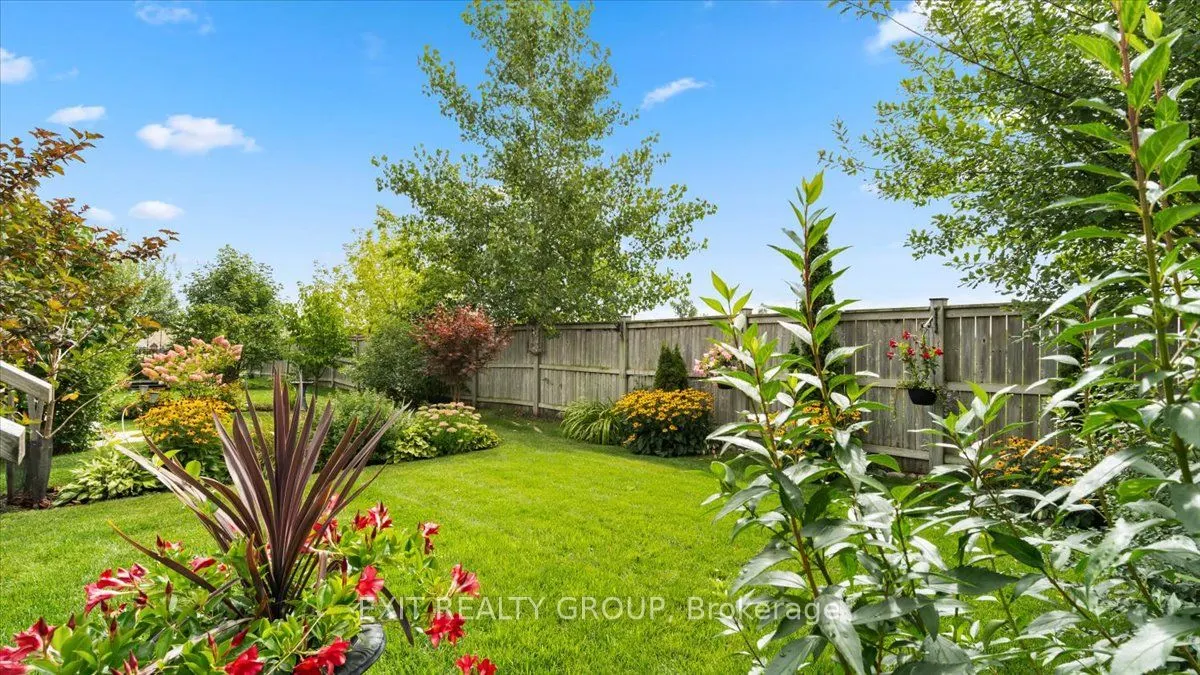 14 Cortland Crescent