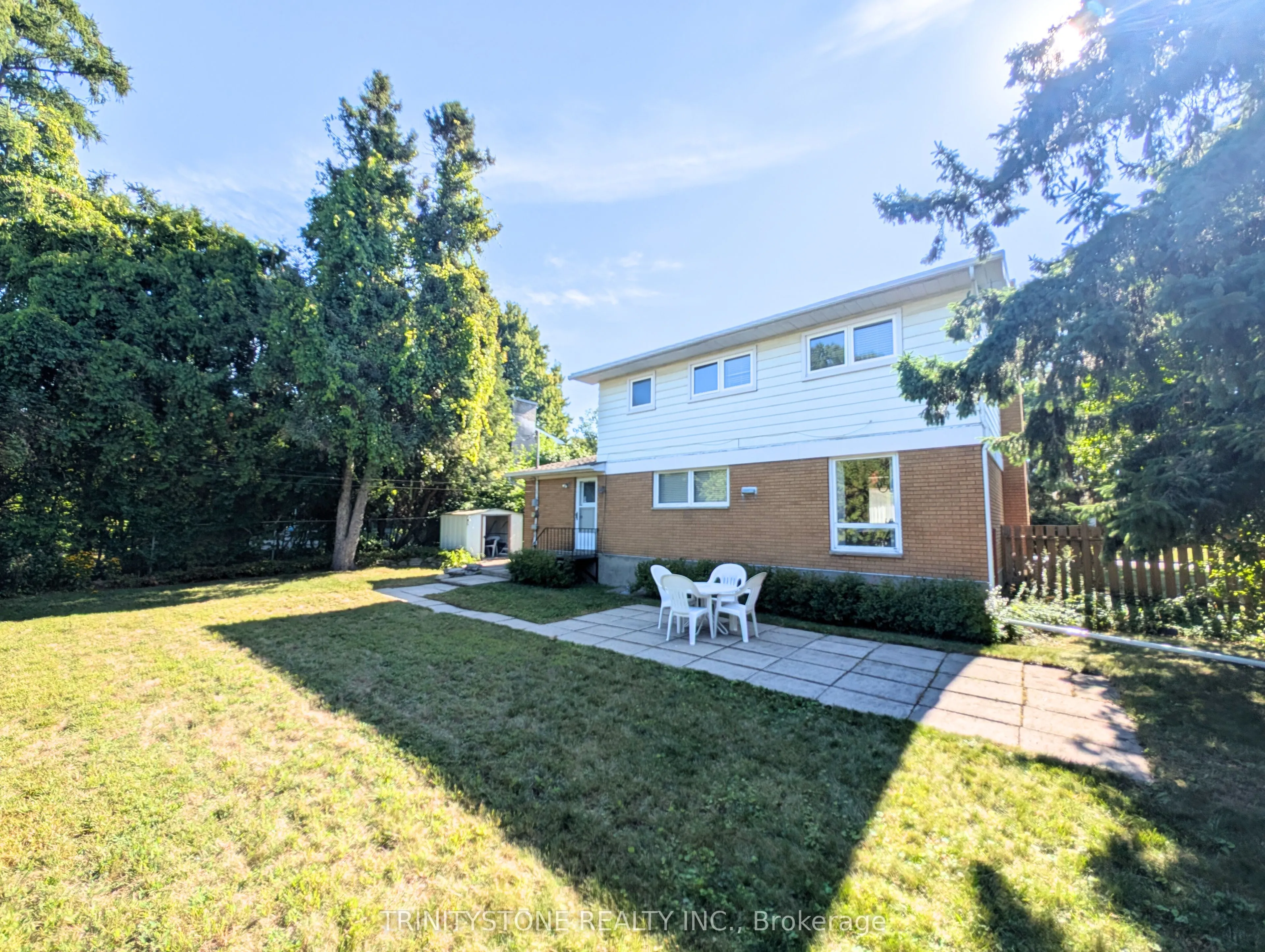 7 Pulford Crescent
