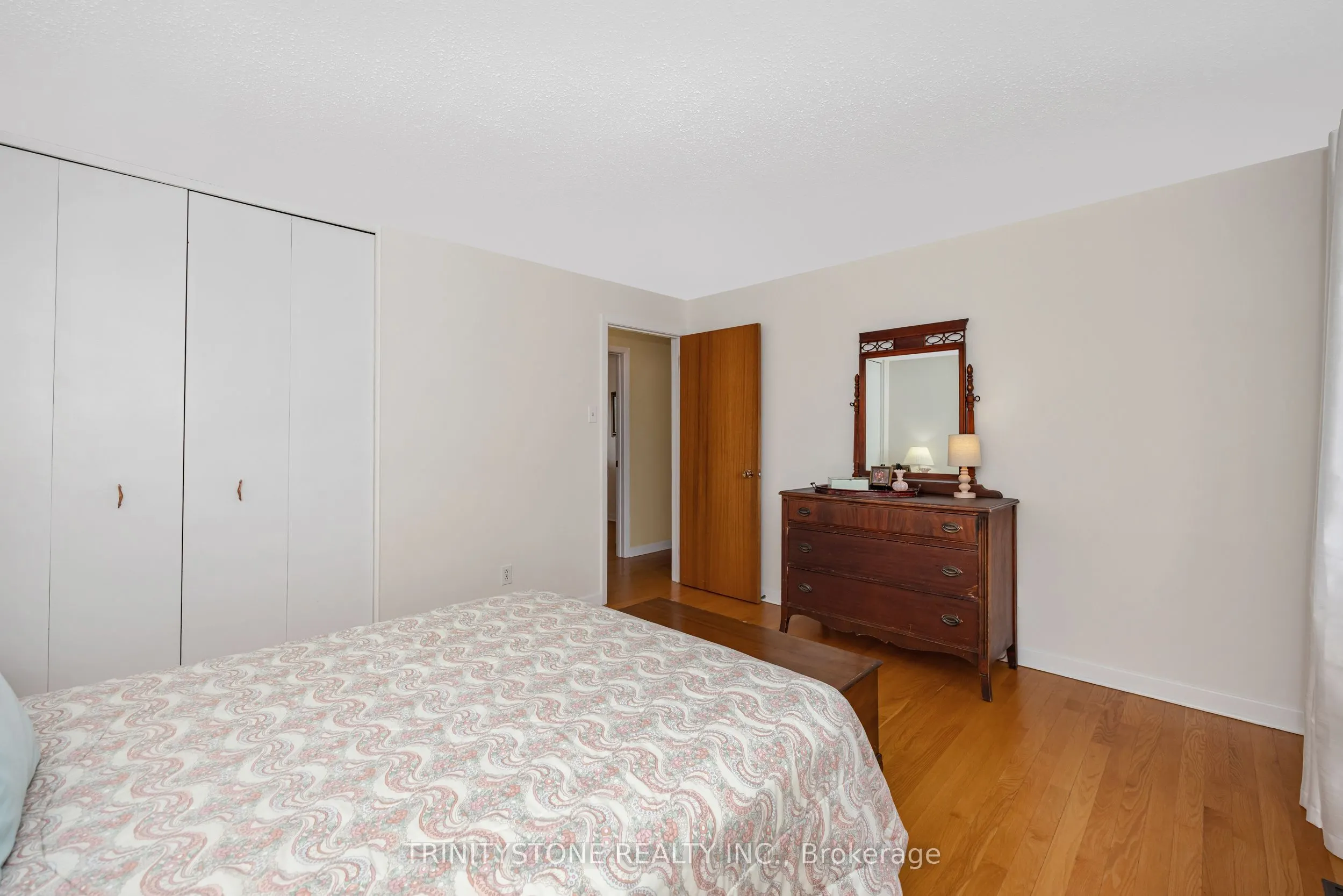 7 Pulford Crescent