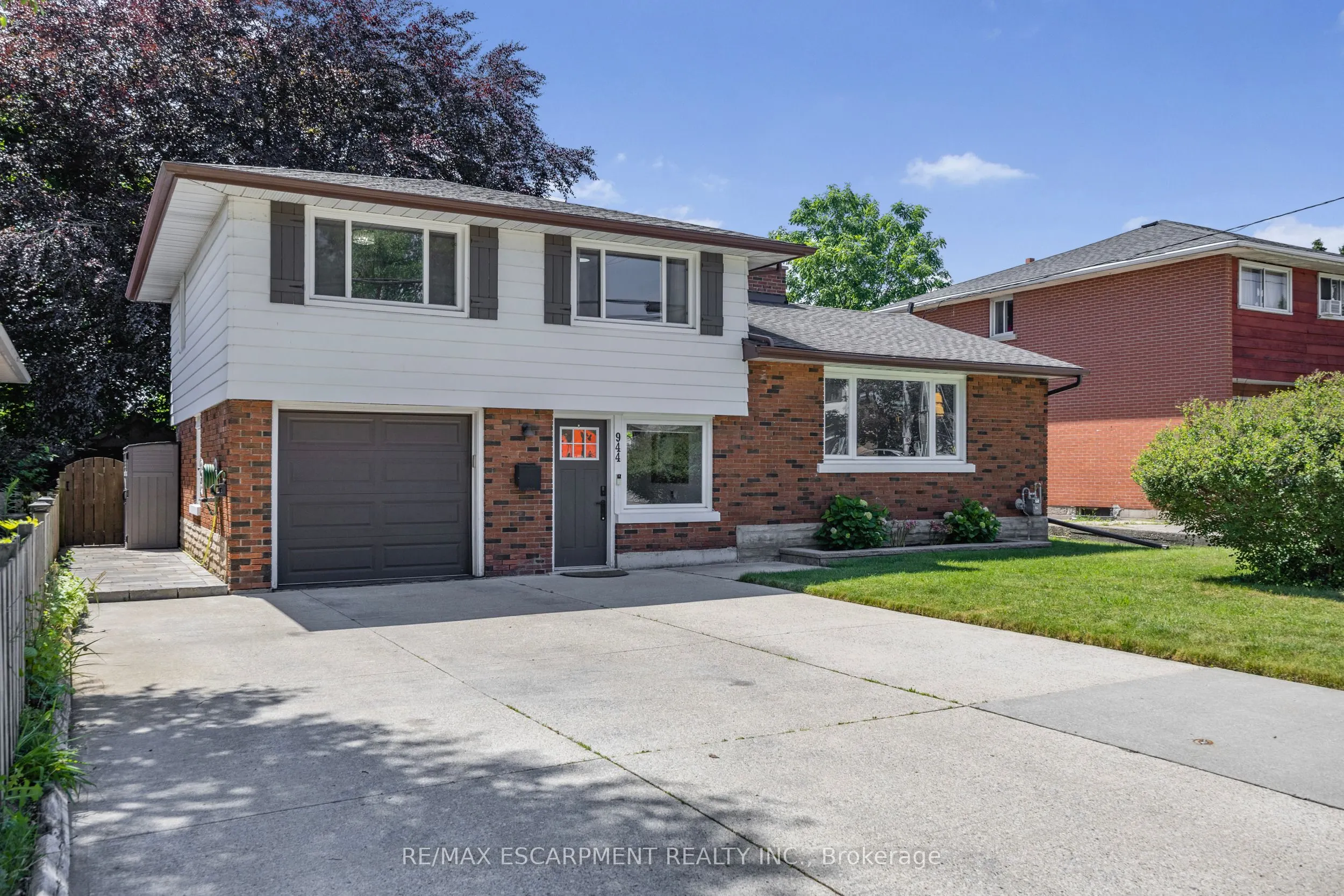 944 Concession Road